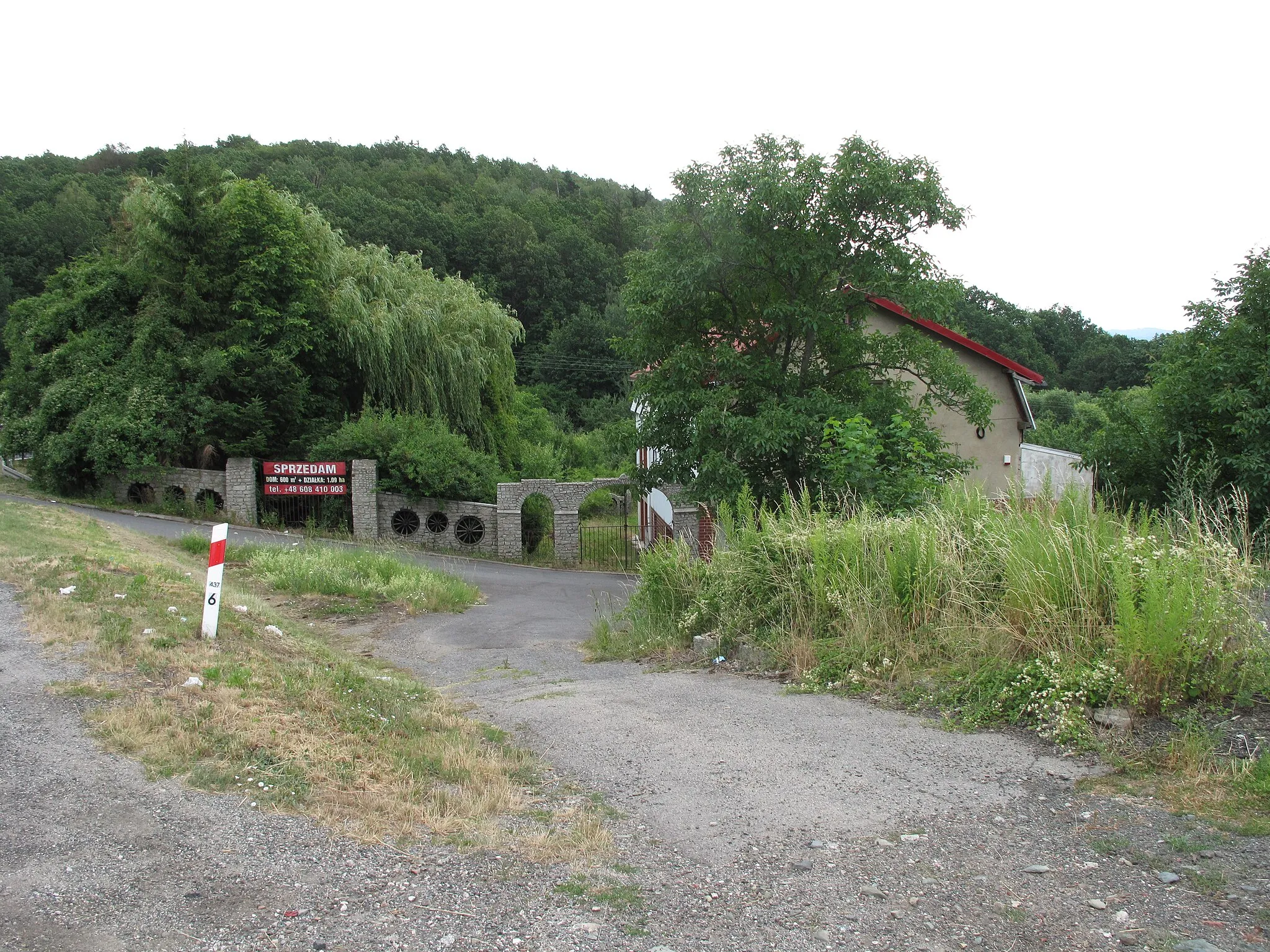 Photo showing: Jeżów (powiat jaworski). Polska.