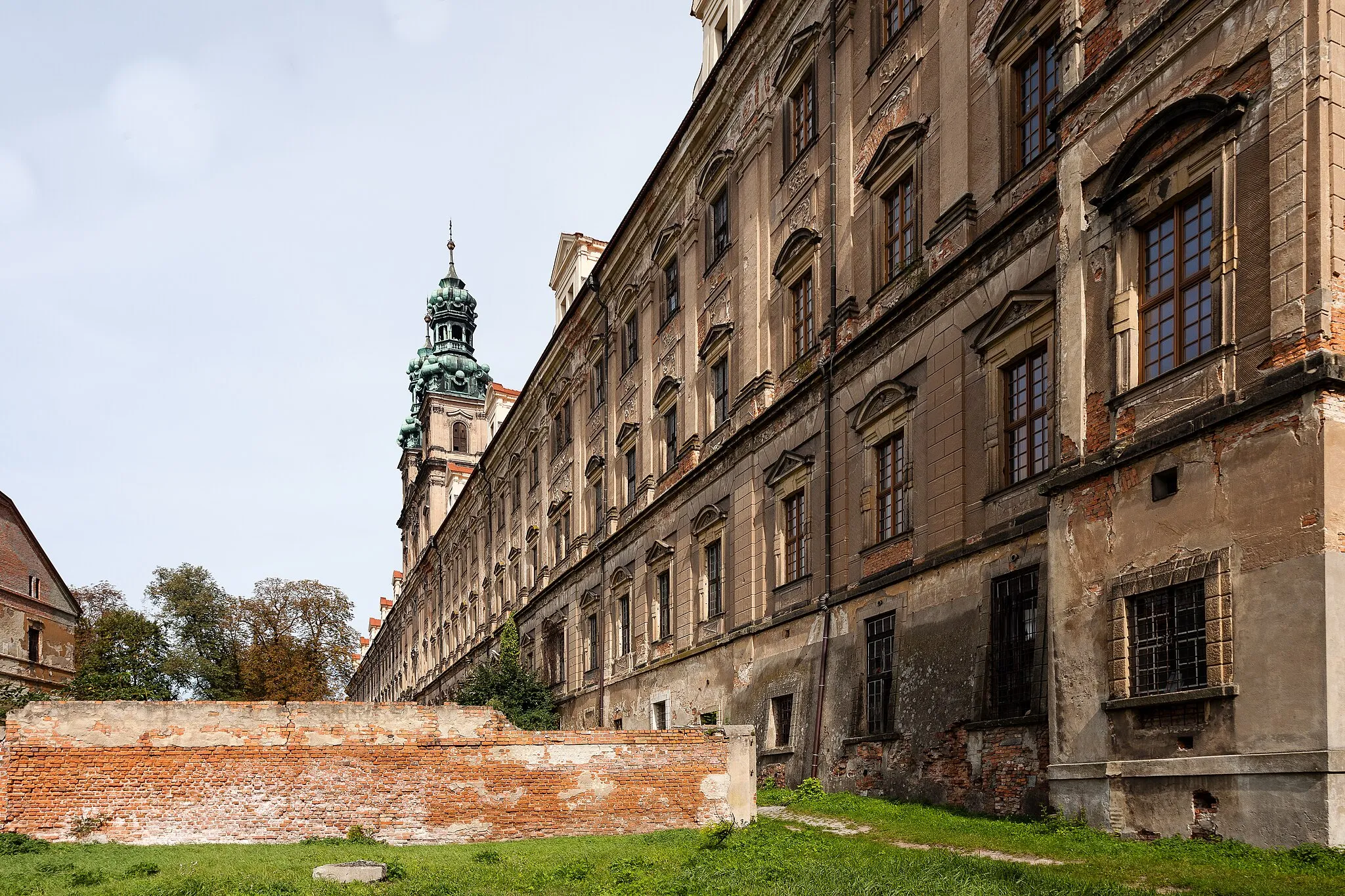 Photo showing: Lubiąż, Pl. Klasztorny - zespół klasztorny cystersów: (zabytek nr A/2755/616/W z 10-05.1988)