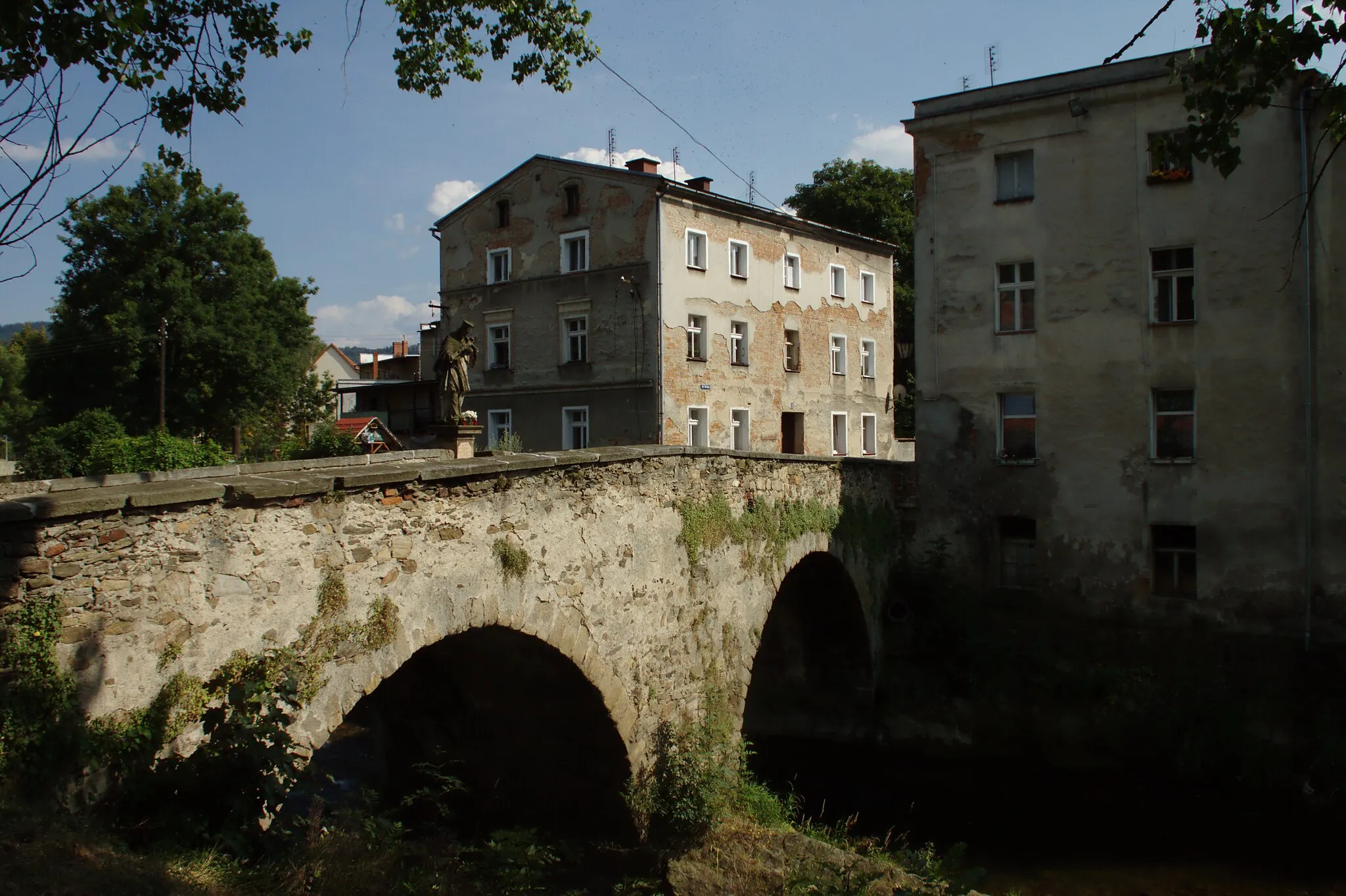 Photo showing: A bridge in the town of Lądek-Zdrój, Lower Sileasia, Poland
