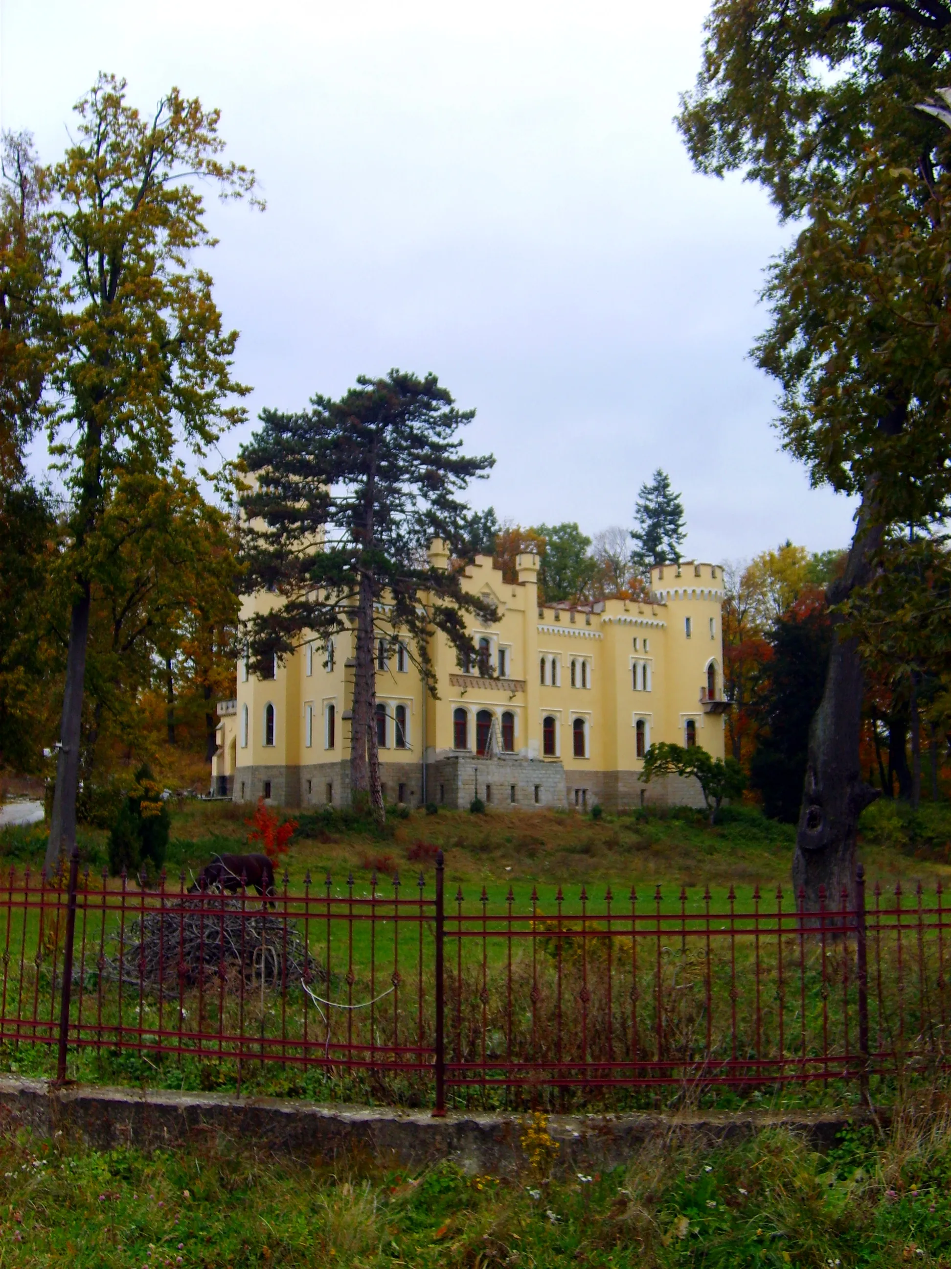 Photo showing: Myślibórz - zespół pałacowy, 2 poł. XIX: pałac (zabytek nr rejestr. A/3129/952 z 24.05.1991)