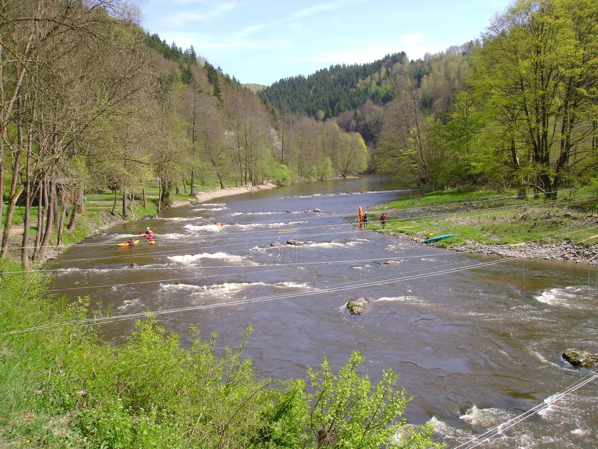 Photo showing: Jizera u přítoku Kamenice, kanoe park