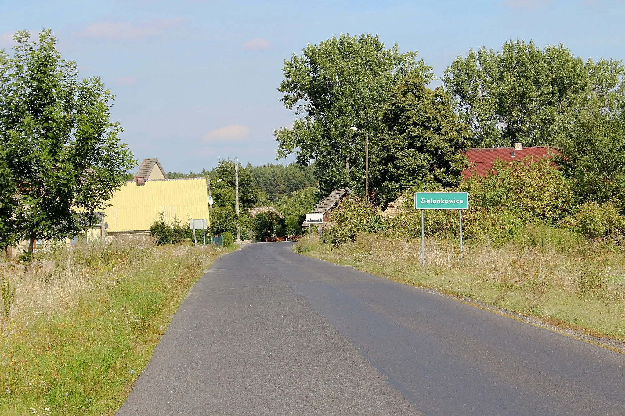 Photo showing: Zielonkowice -wieś w Polsce w województwie opolskim, w powiecie brzeskim w gminie Grodków.