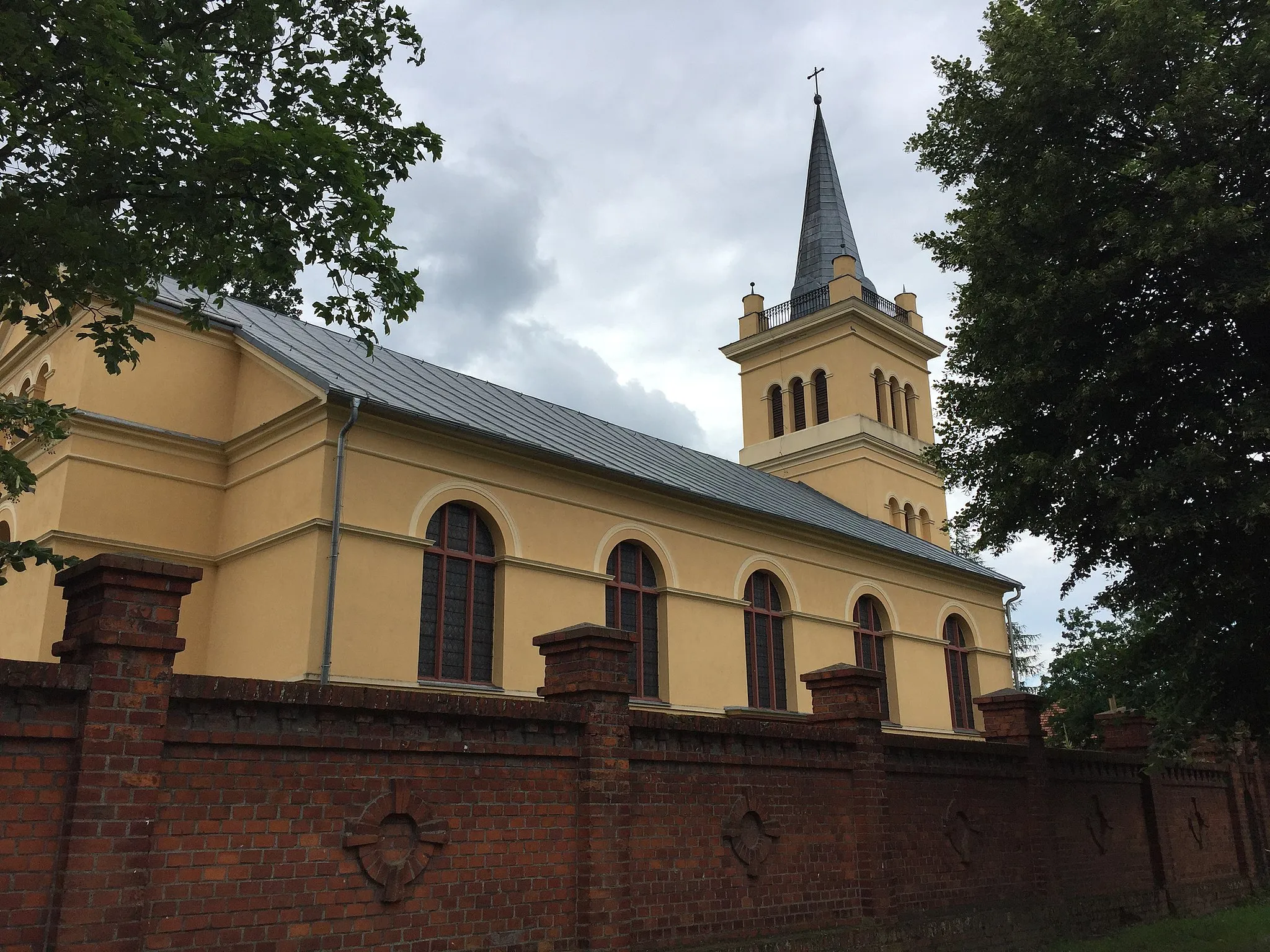 Photo showing: Kościół w Solnikach Małych