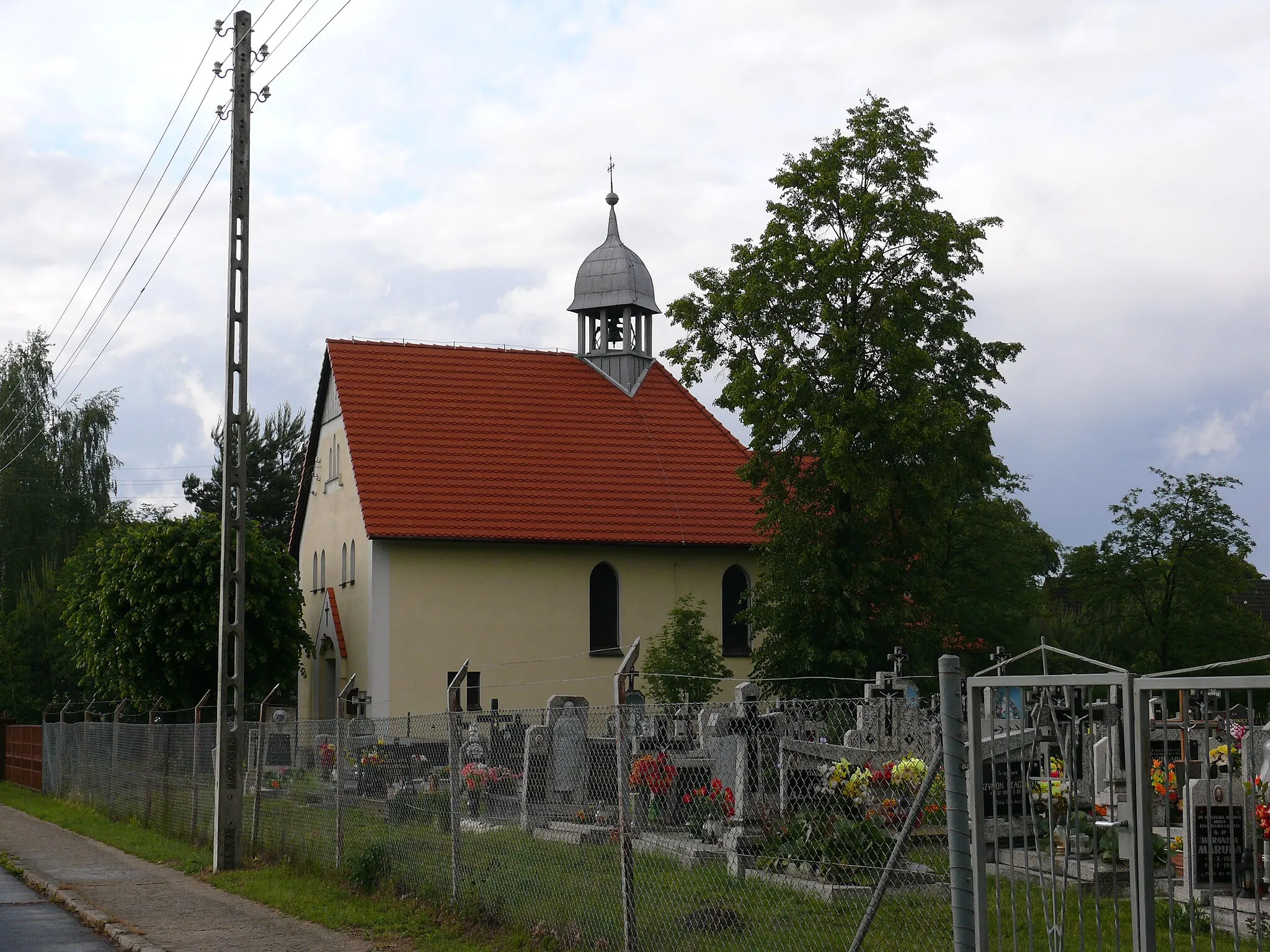 Photo showing: Skoroszów (Poland). Chapel.