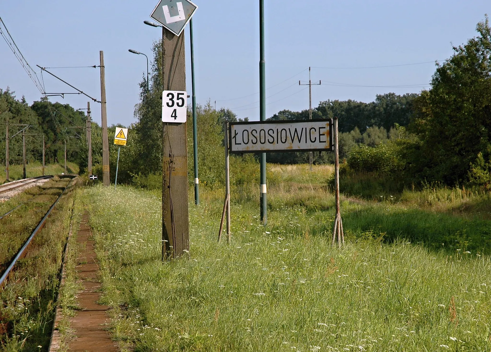 Photo showing: Łososiowice railway stop, Poland