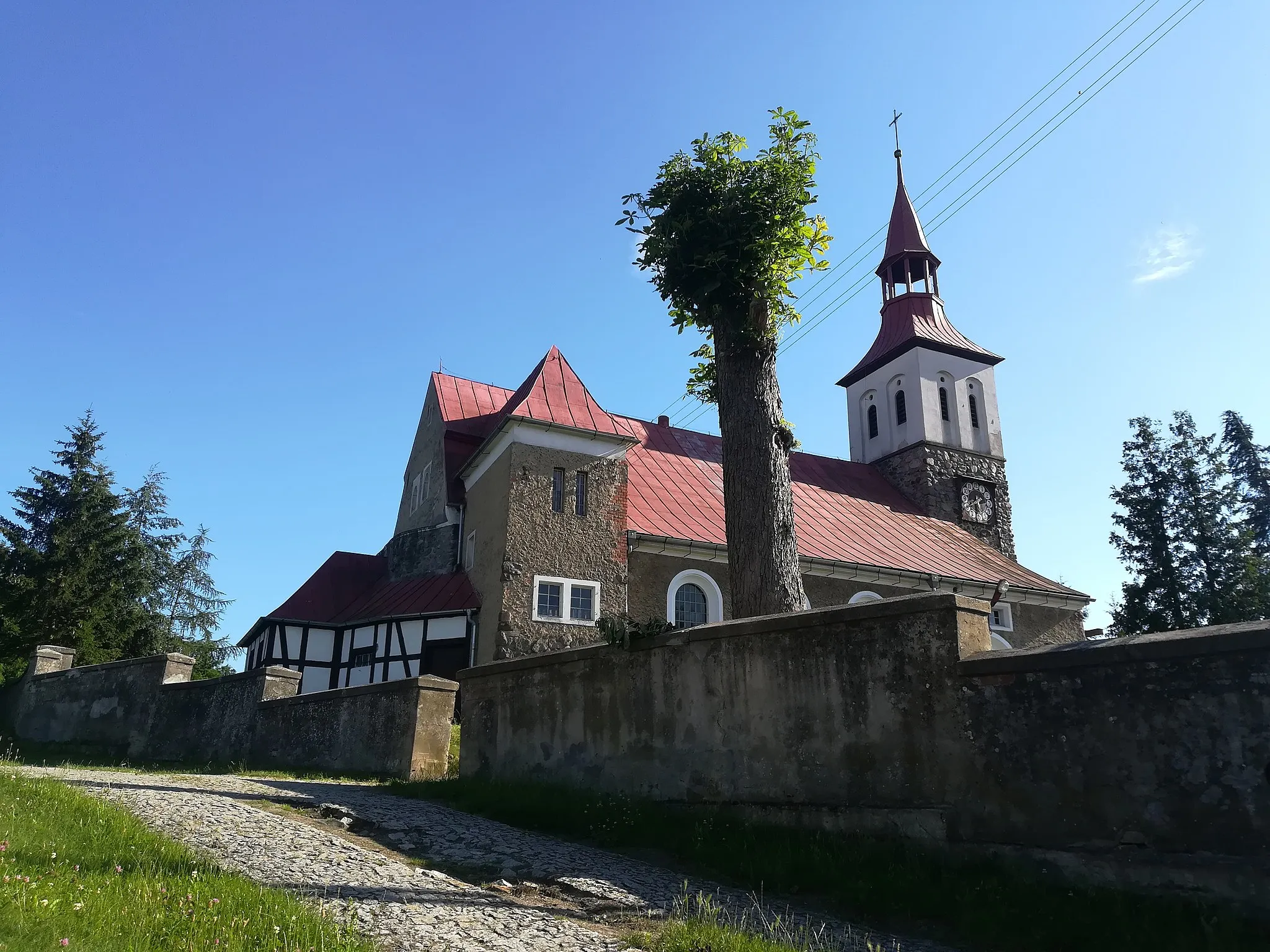 Photo showing: Kościół Chrystusa Króla w Jemielnie.