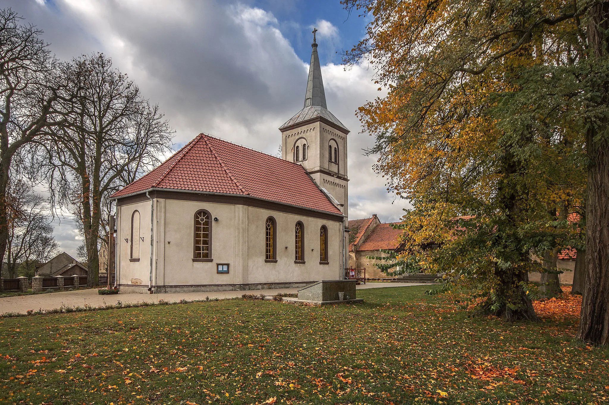 Photo showing: Kościół św. Mateusza, Drołtowice, gm. Syców, pow. oleśnicki, woj. dolnośląskie