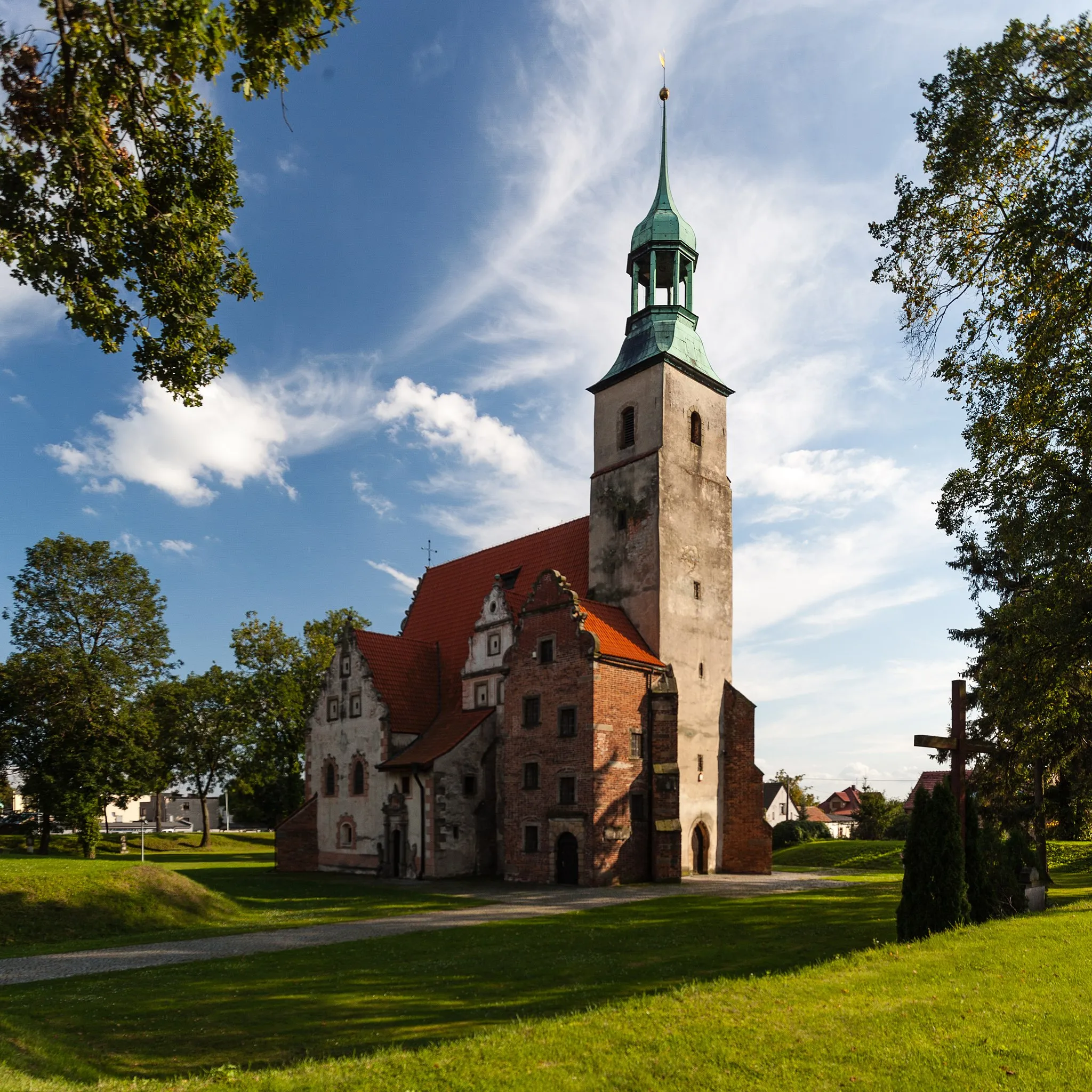 Photo showing: Żórawina, Al. Niepodległości - kościół pomocniczy pw. św. Trójcy (zabytek nr A/1252/88)