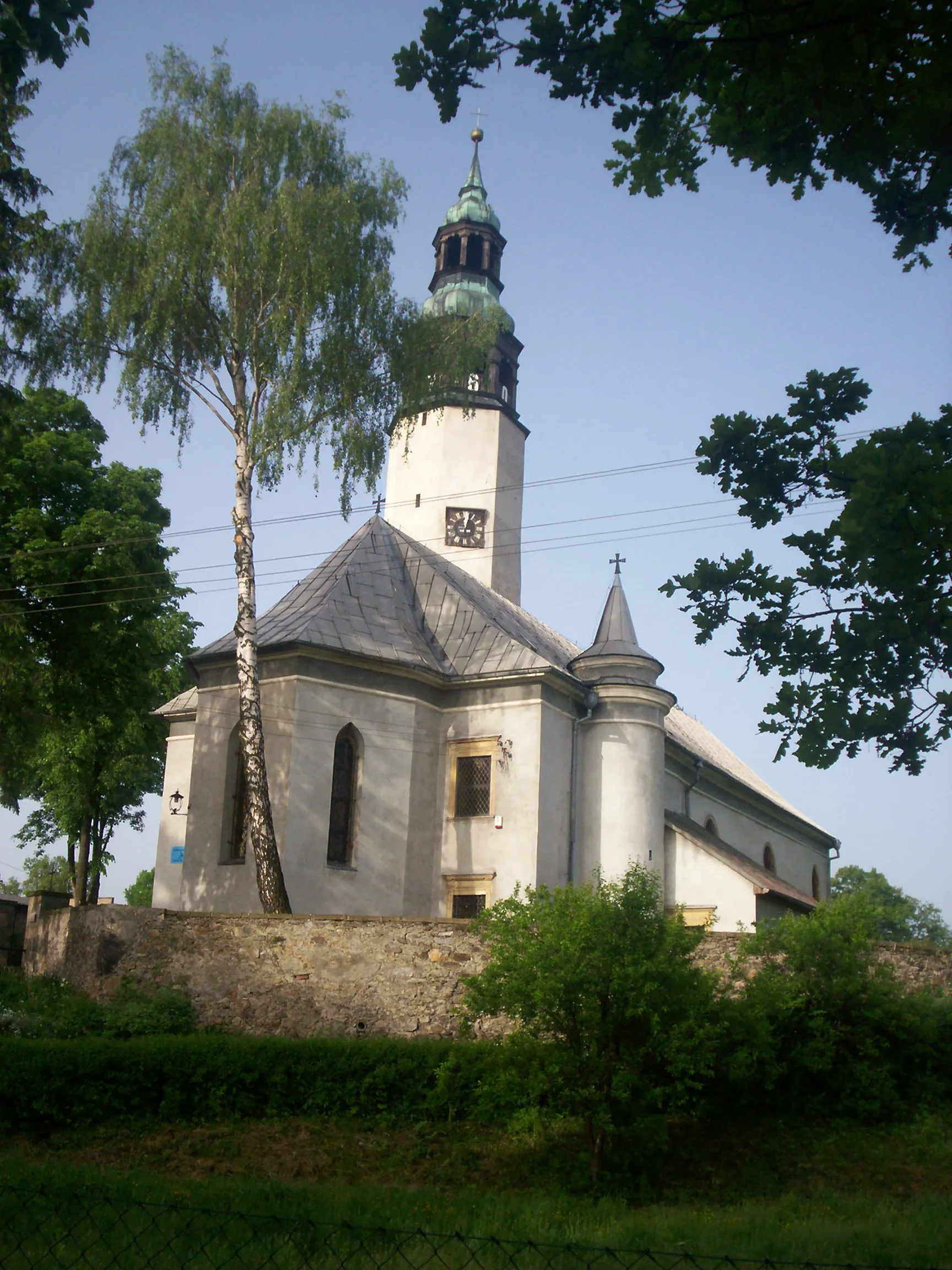 Photo showing: Stara Kamienica, kościół pw. „Ścięcia Św. Jana Chrzciciela”.