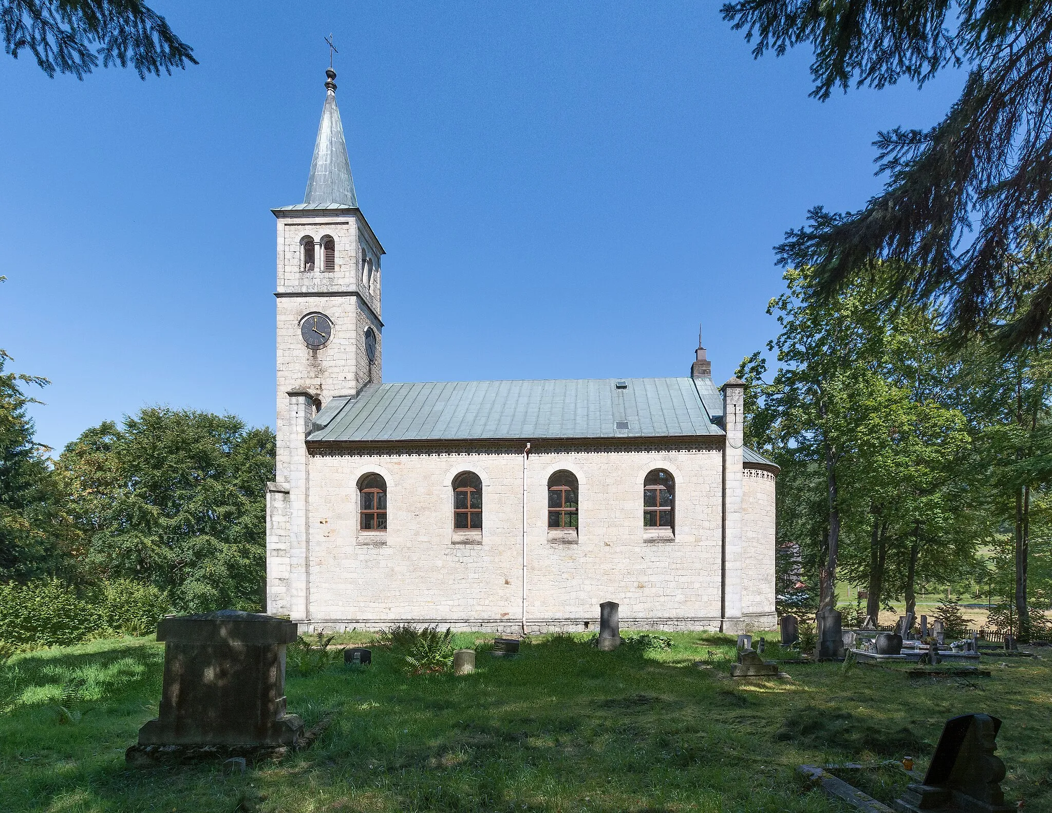 Photo showing: Reformed church in Pstrążna
