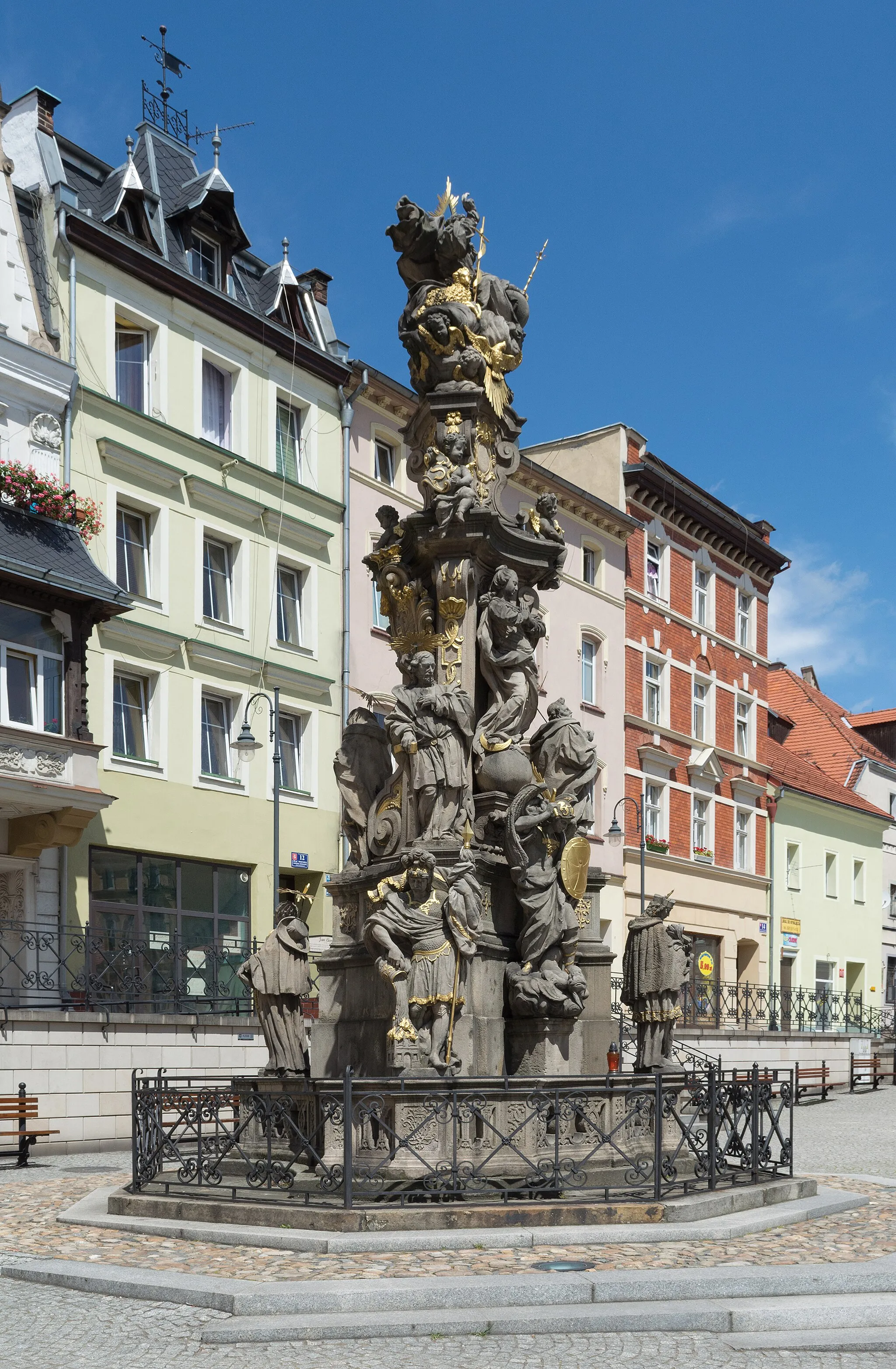 Photo showing: Trinity Column in Bystrzyca Kłodzka