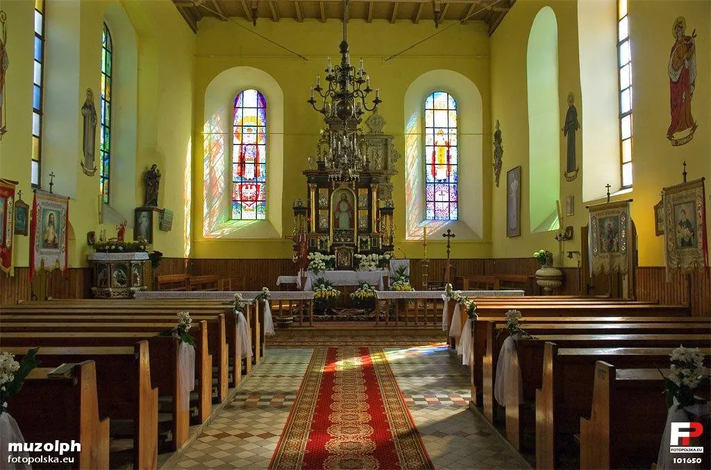 Photo showing: Wnętrze kościoła w Jordanowie.