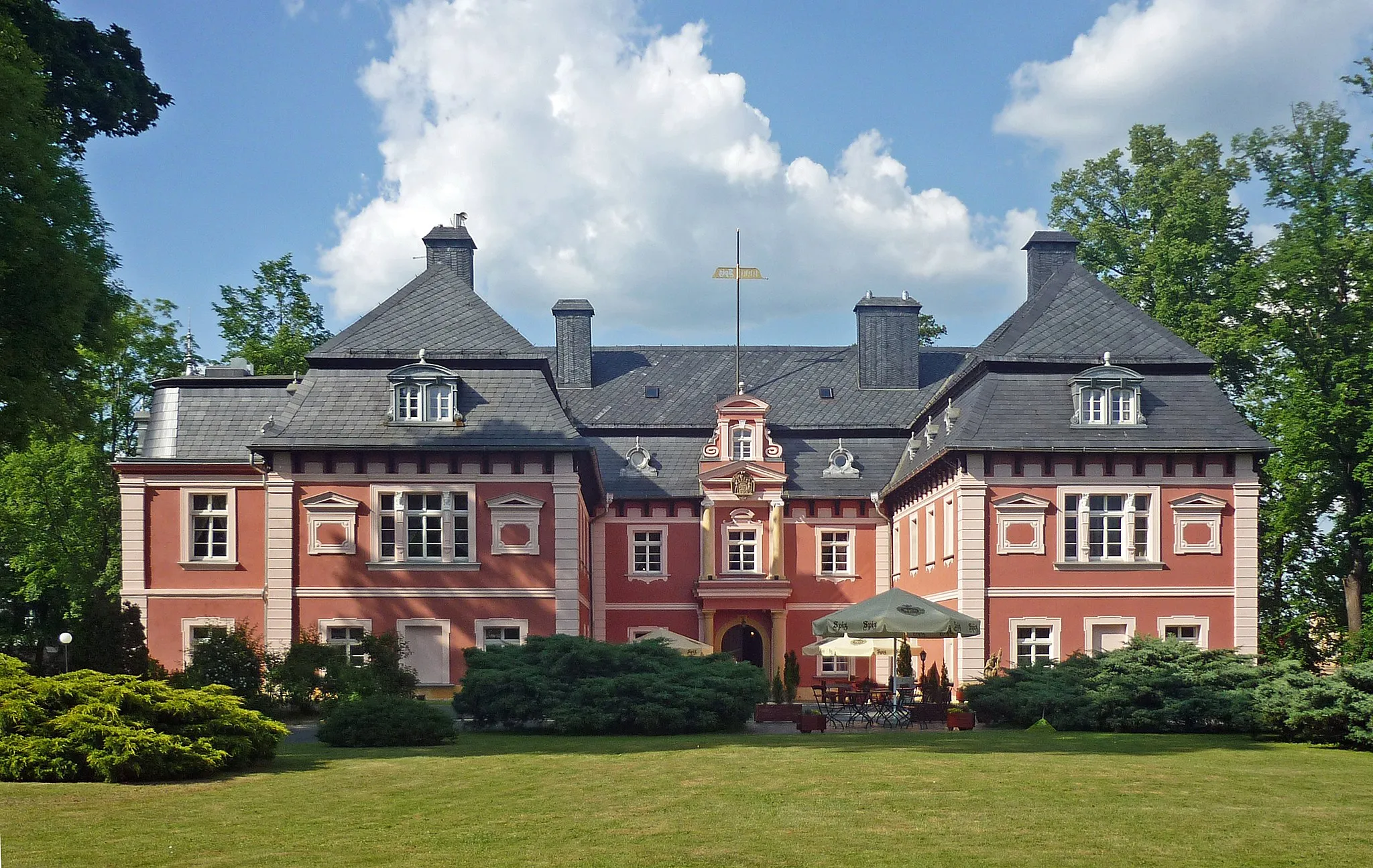 Photo showing: Schloss Arnsdorf (Miłków) im Riesengebirge