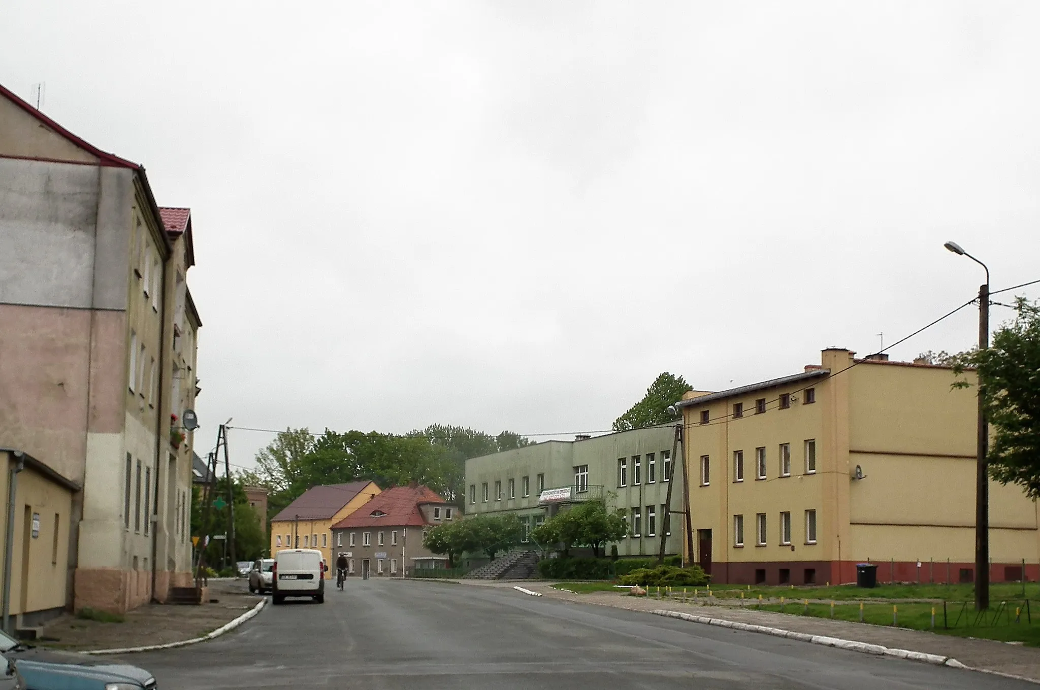 Photo showing: Borów (powiat strzeliński). Centrum wsi.