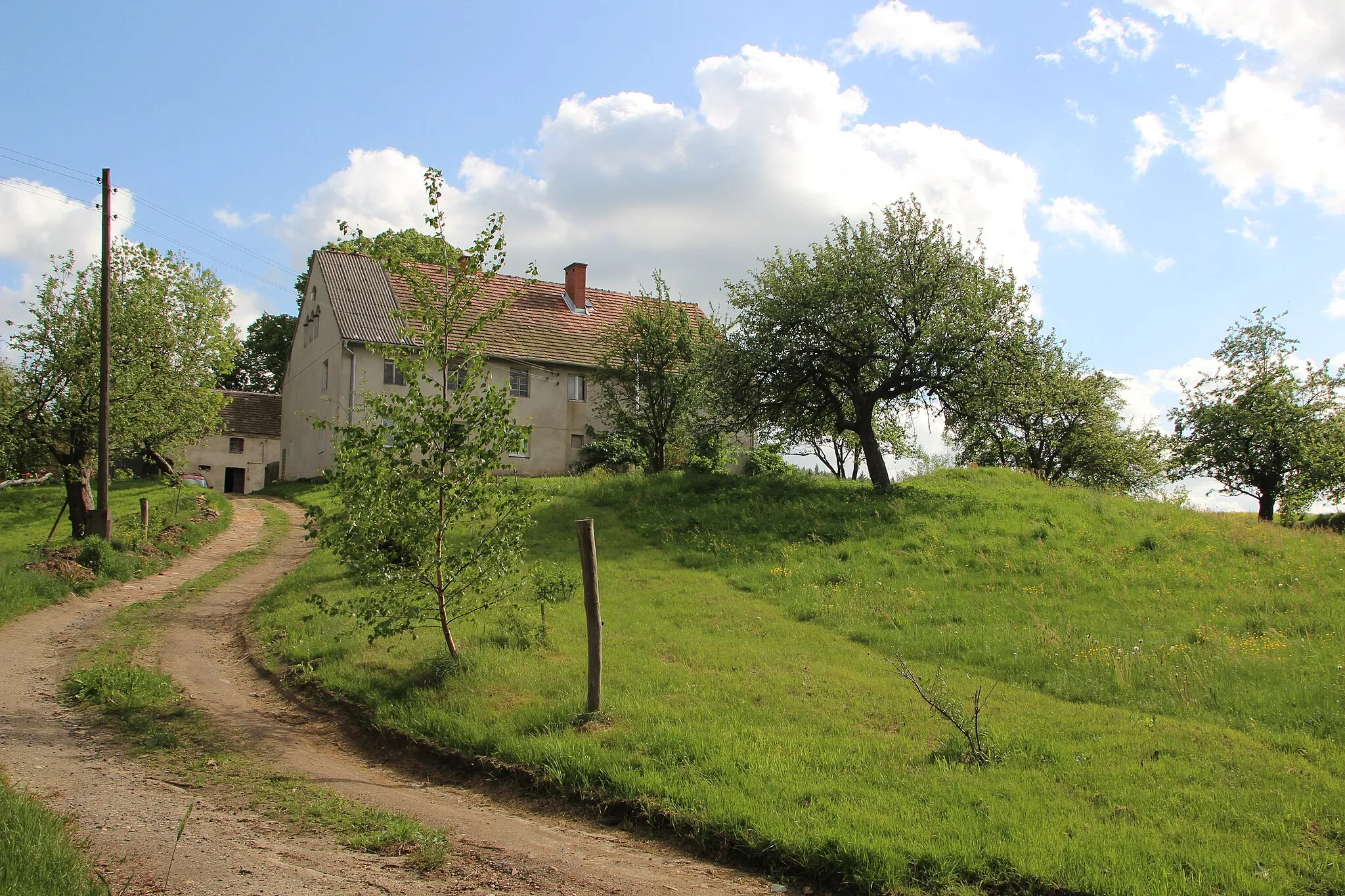 Photo showing: Białogórze – wieś w Polsce, w województwie dolnośląskim, w powiecie zgorzeleckim, w gminie Zgorzelec.