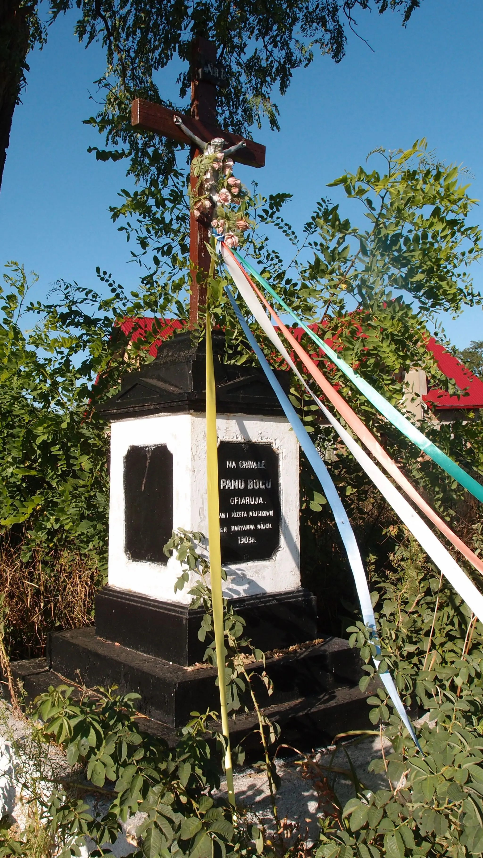 Photo showing: Wayside cross  from 1903 in Podlesie