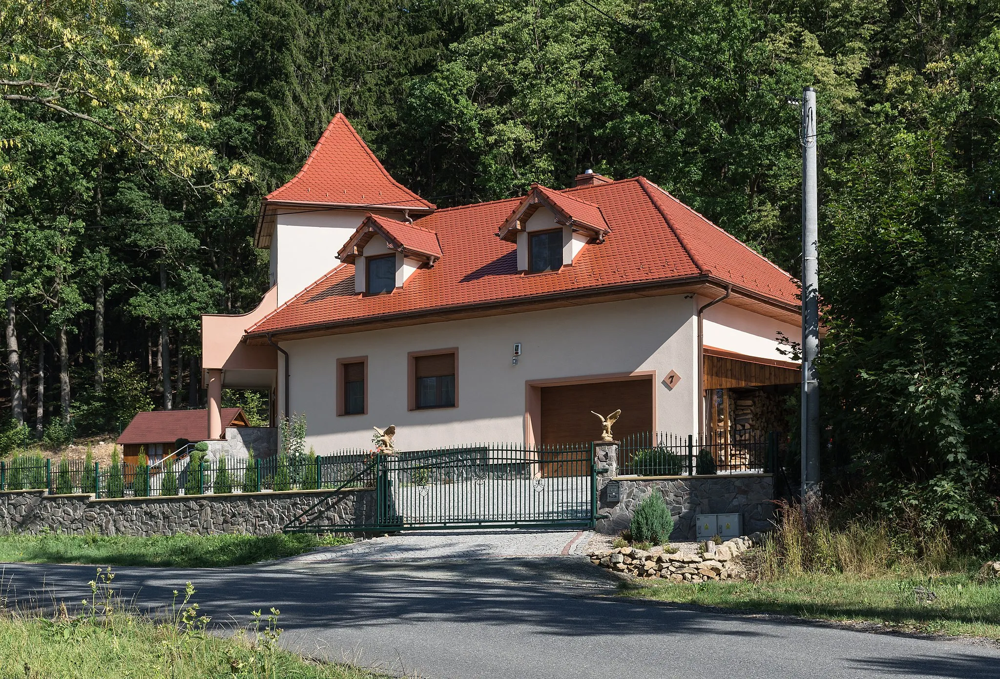 Photo showing: House in Starkówek