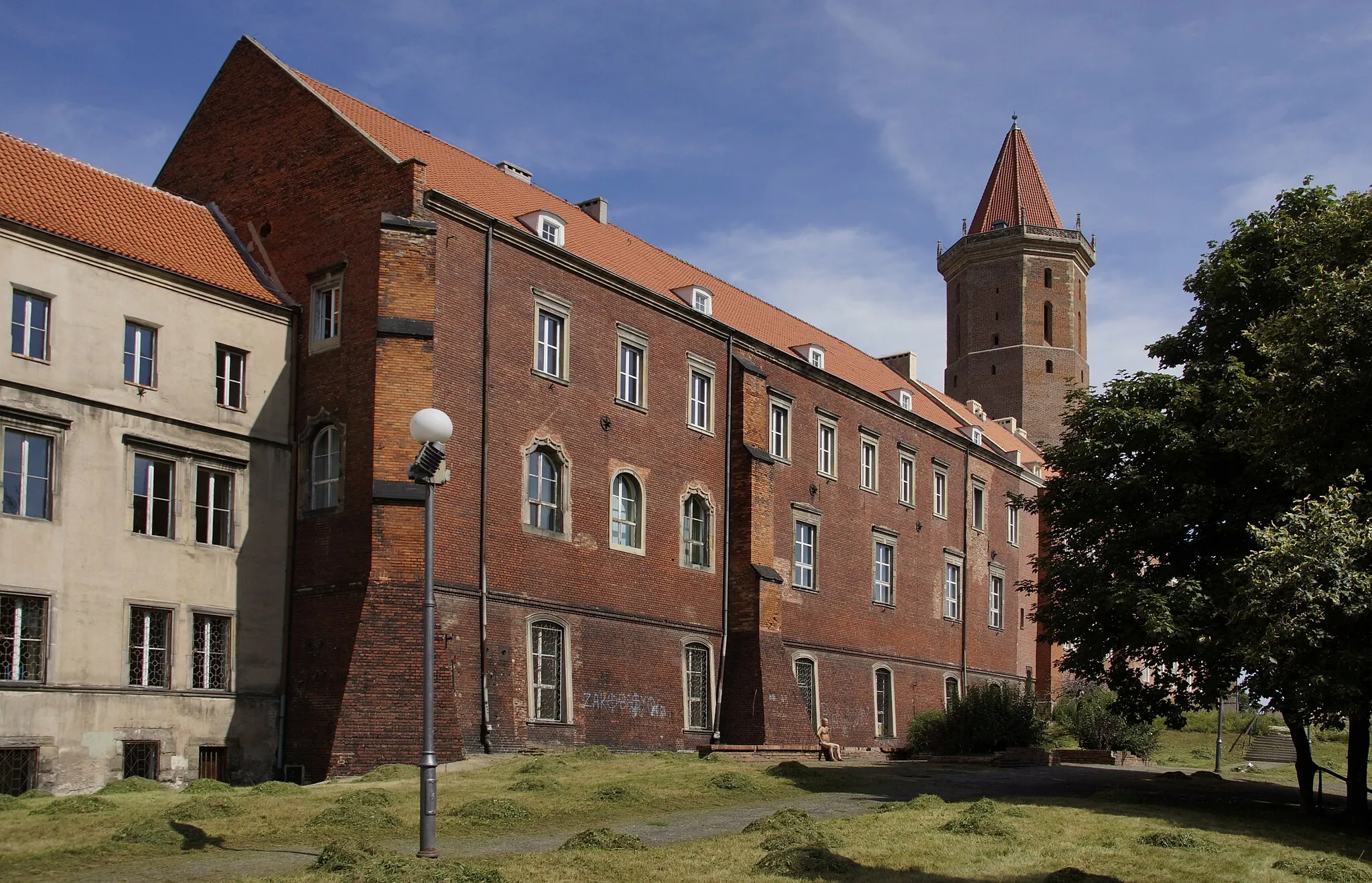 Photo showing: Zespół zamku piastowskiego
Legnica, ul. Zamkowa