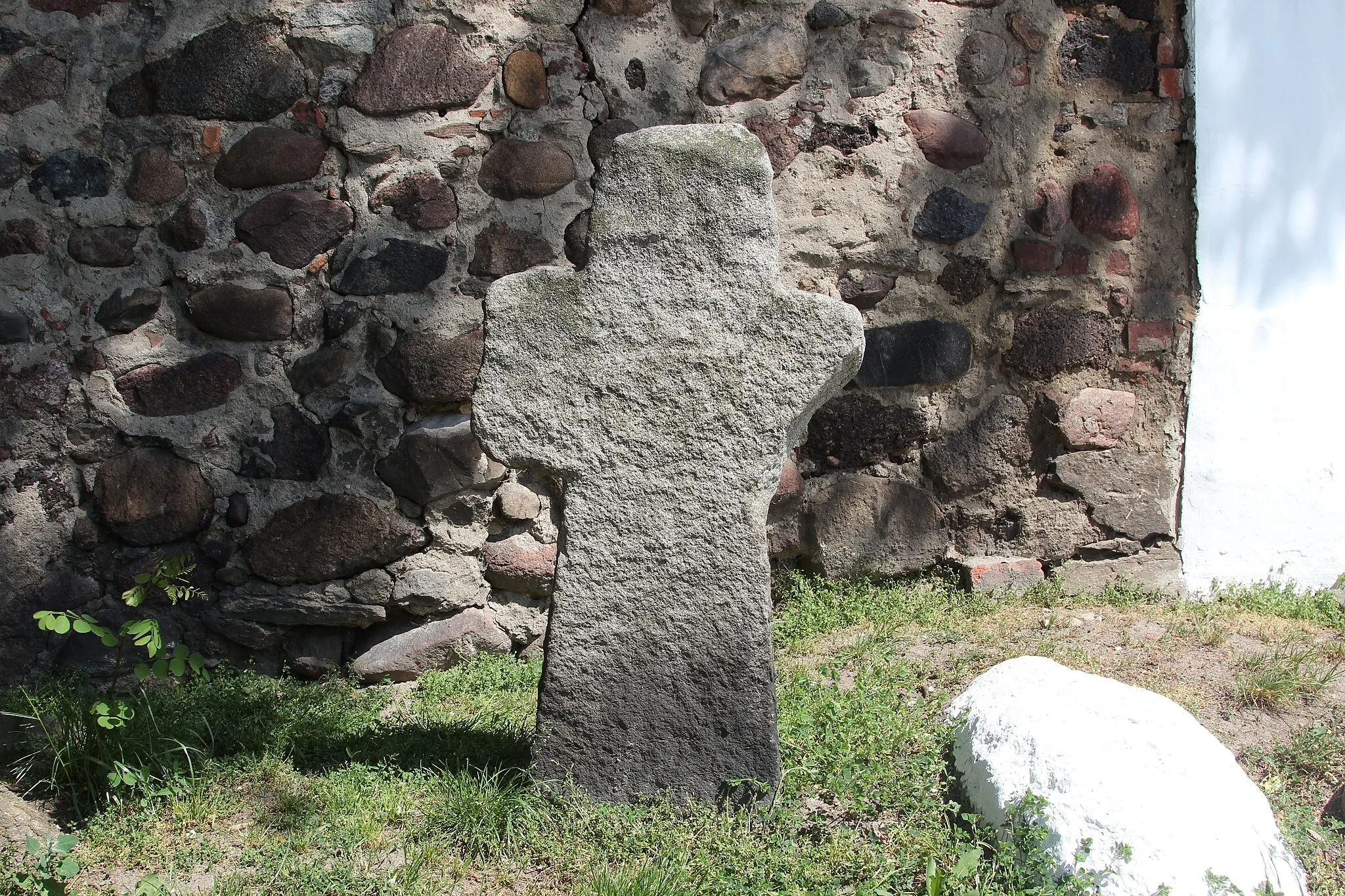 Photo showing: Stone cross in Kolnica.