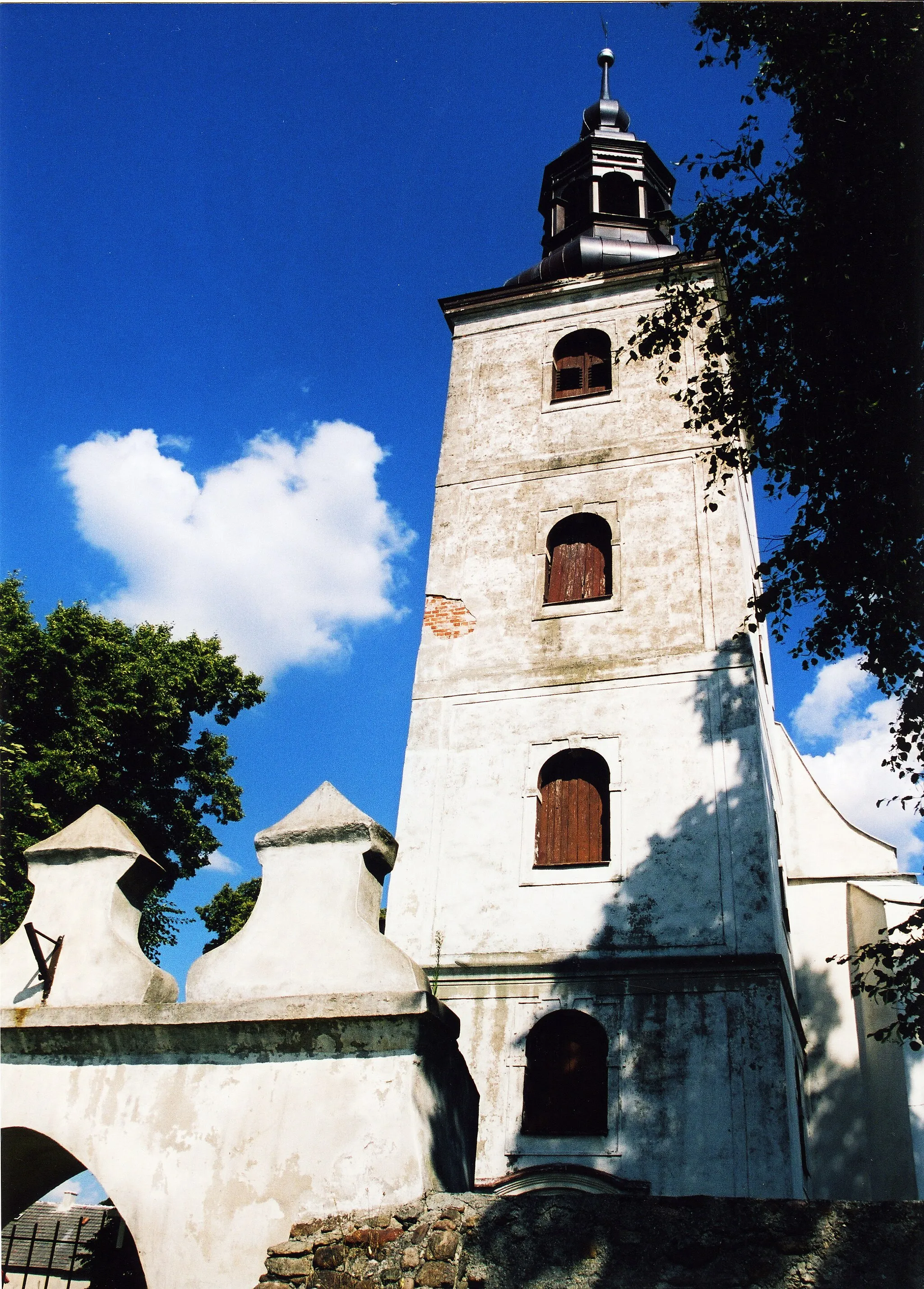 Photo showing: kościół Trójcy Świętej w Łukowicach Brzeskich