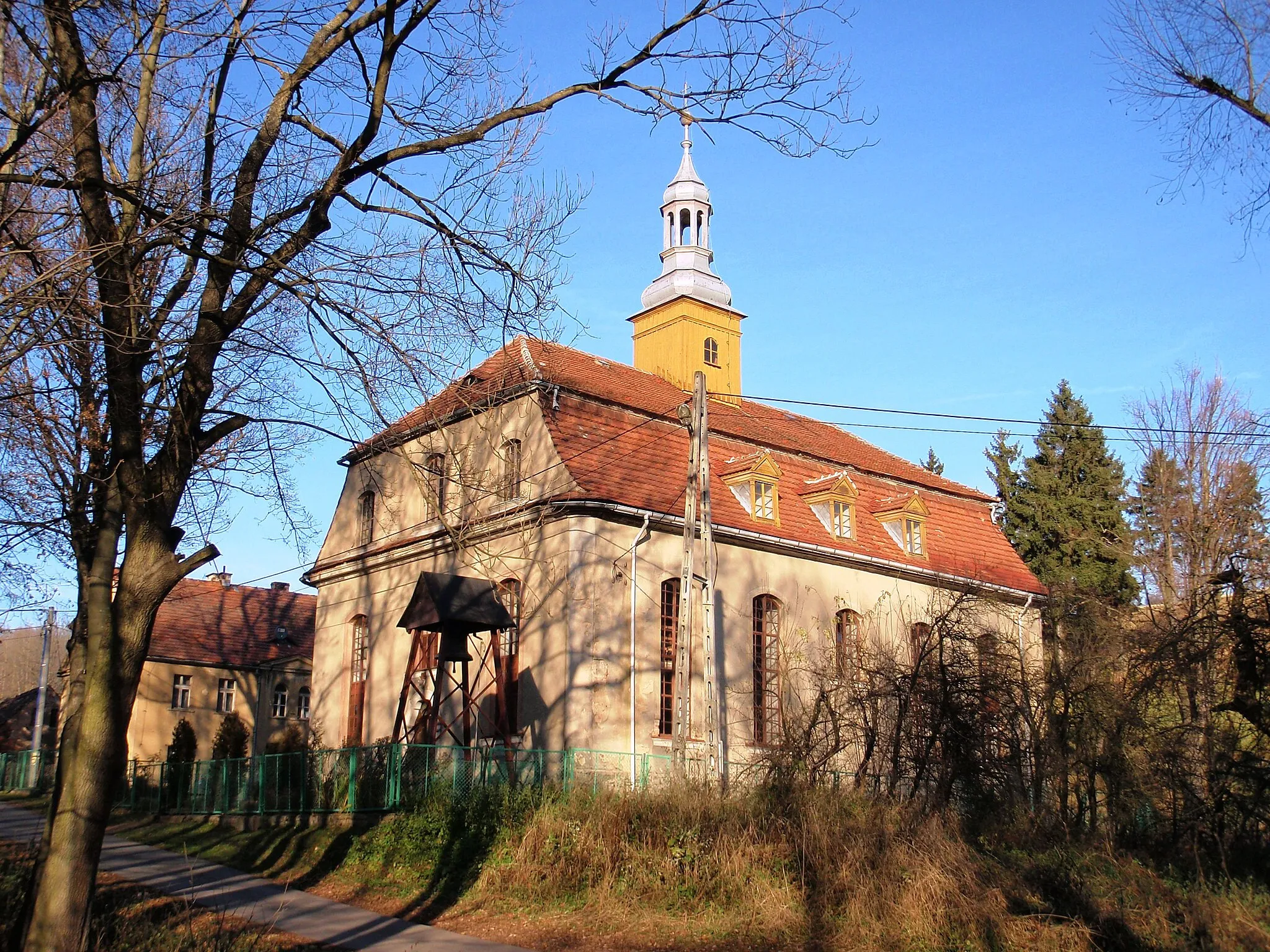 Photo showing: Pastewnik - dawny kościół ewangelicki, obecnie rzymskokaolicki filialny p.w. św. Józefa, 1786 (zabytek nr 6/A/00 z 10.03.2000)