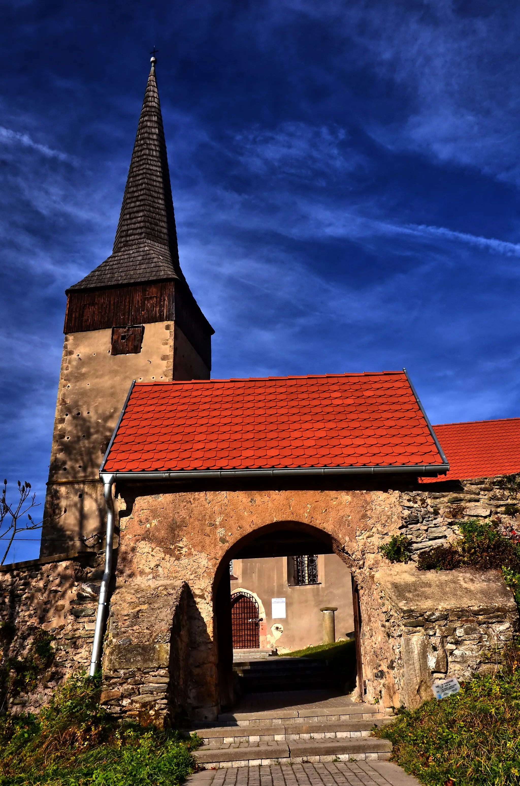 Photo showing: Chrośnica - kościół św. Jadwigi (zabytek nr rejestr. A/2086/1396)