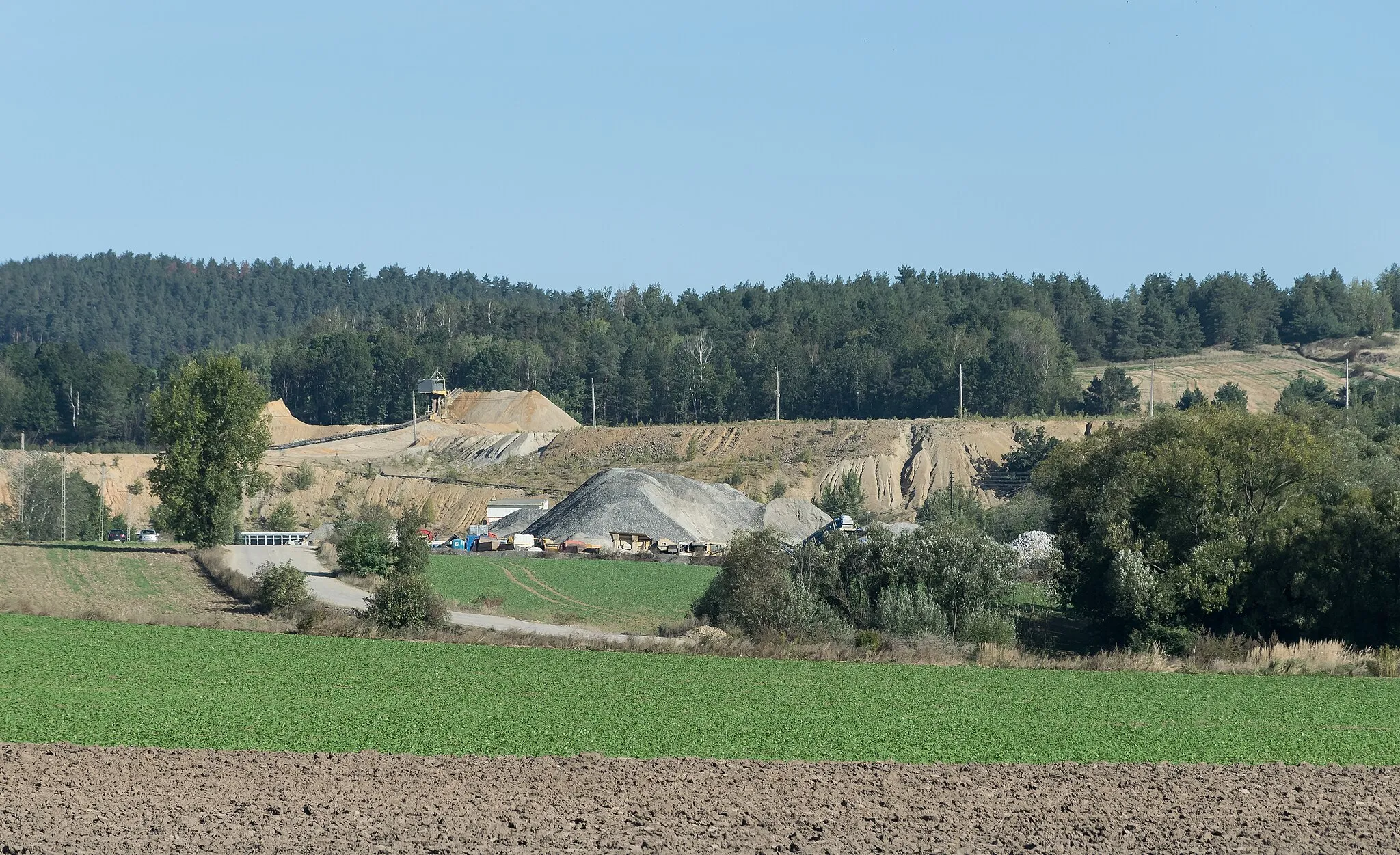 Photo showing: Magnesite mine in Potworów