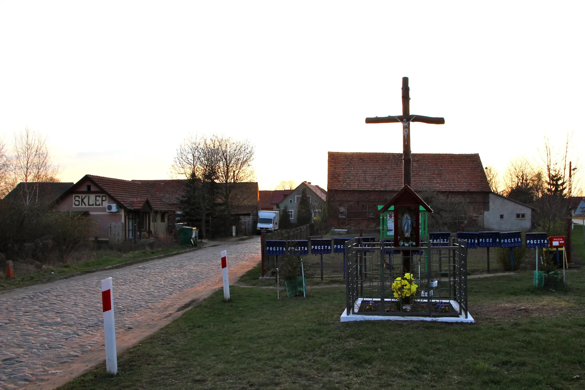 Photo showing: Rudno – wieś w Polsce w województwie dolnośląskim, w powiecie wołowski, w gminie Wołów.