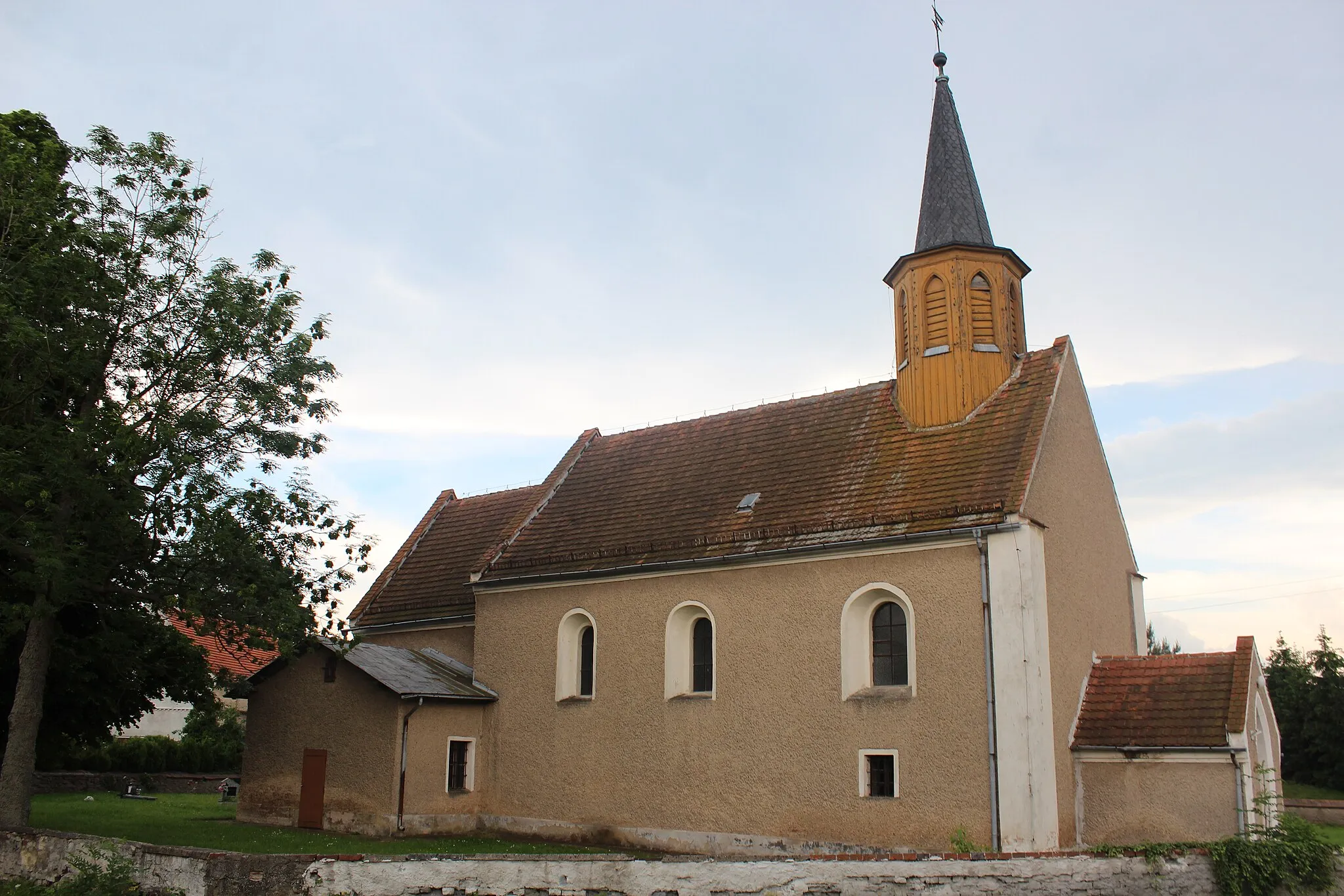 Photo showing: St. James Church in Ujów, Lower Silesian Voivodeship