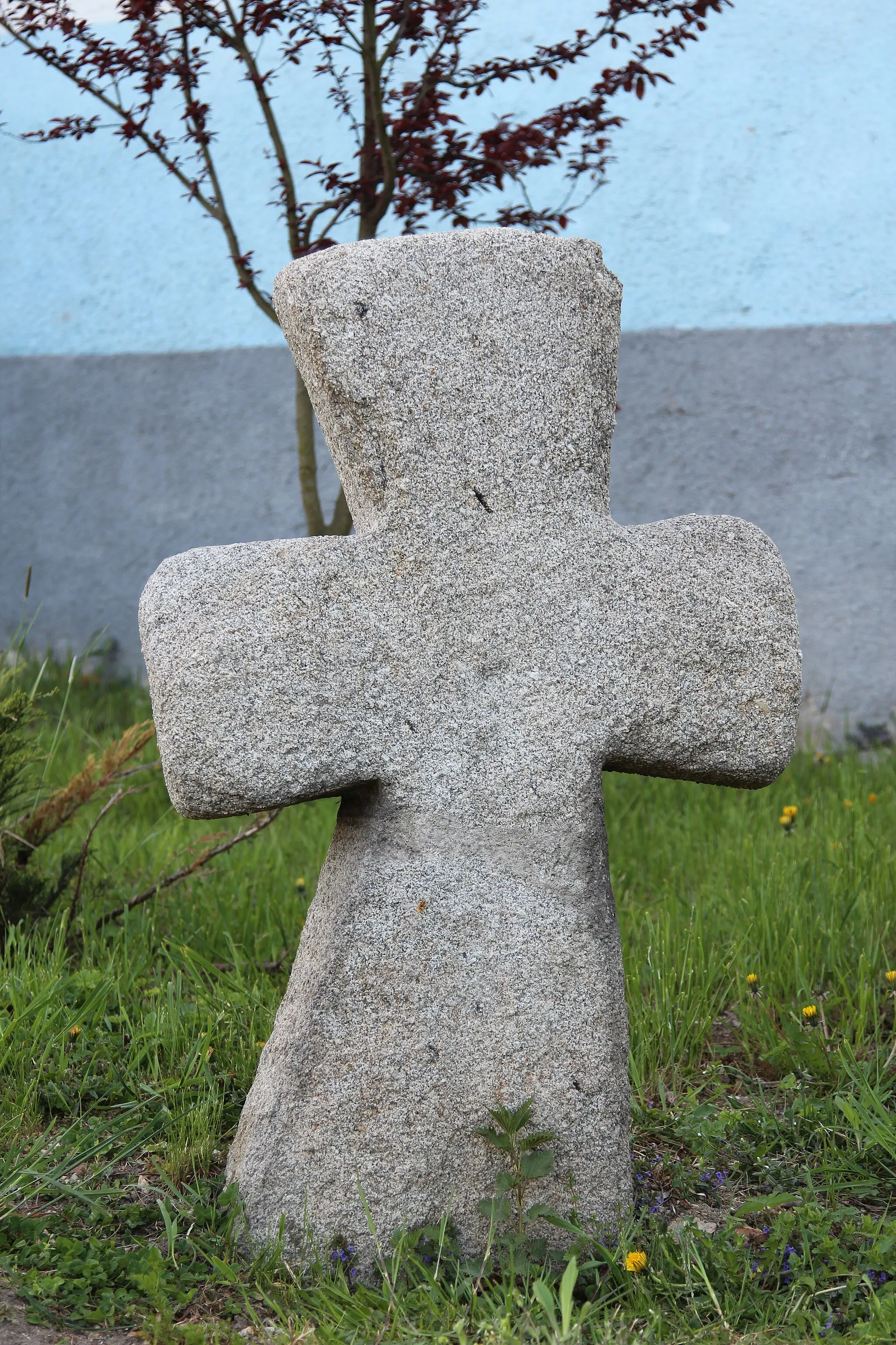 Photo showing: Stone cross in Bagieniec