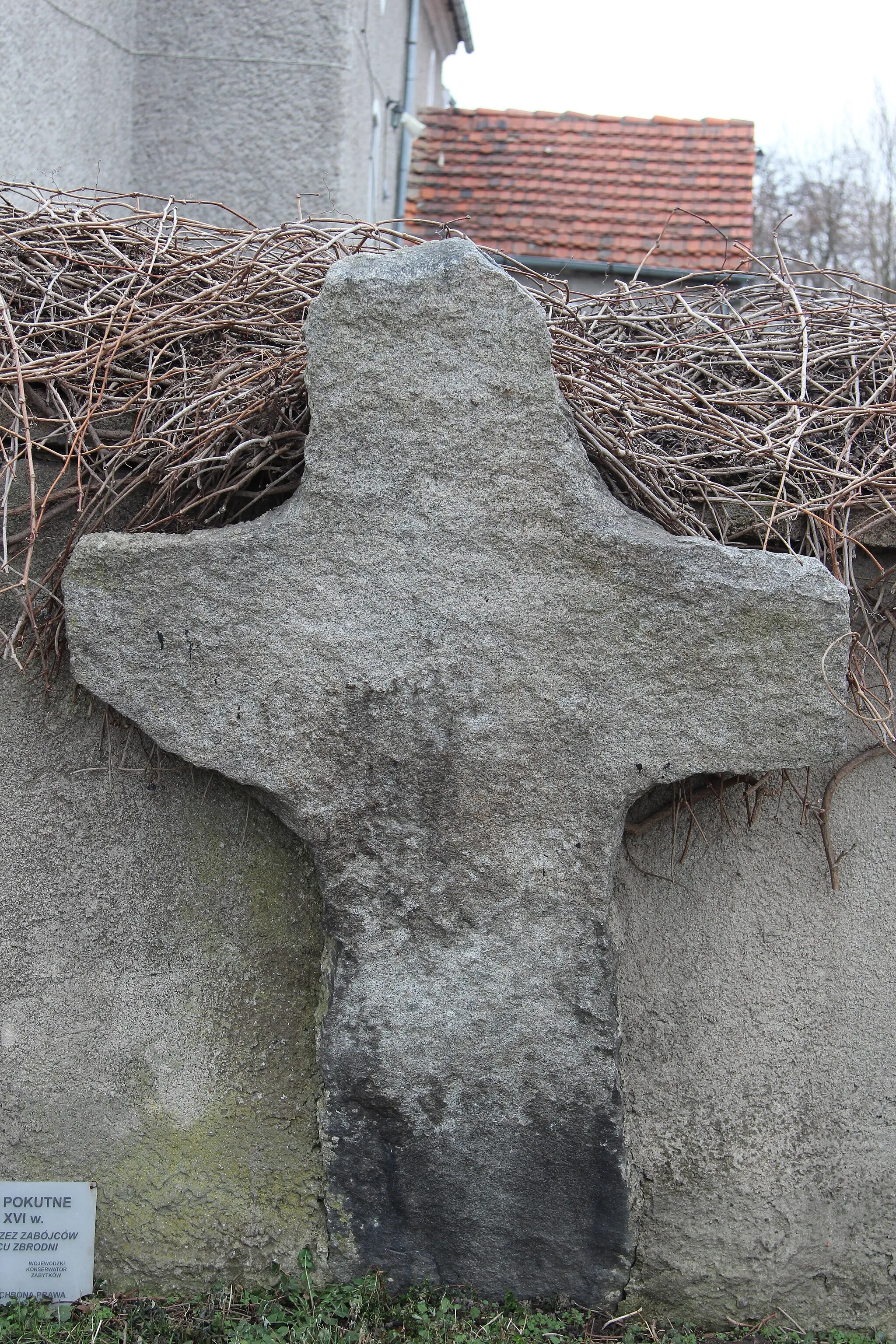 Photo showing: Stone cross in Glinica