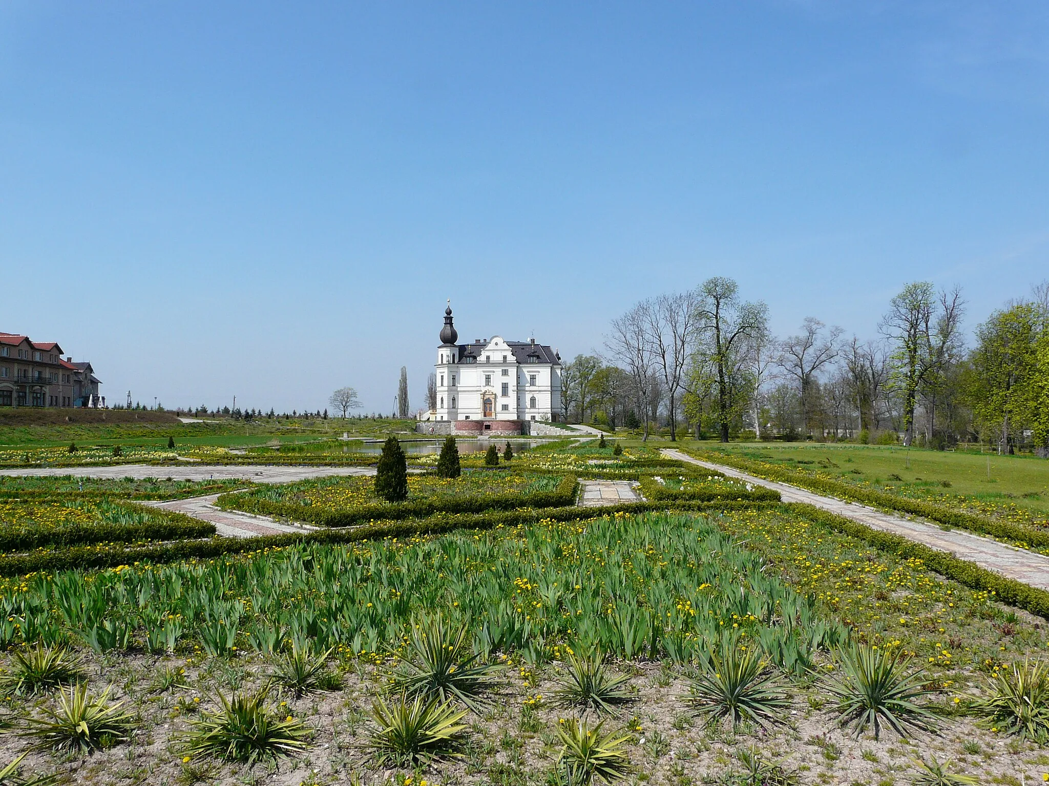 Photo showing: Biskupice Podgórne, pałac