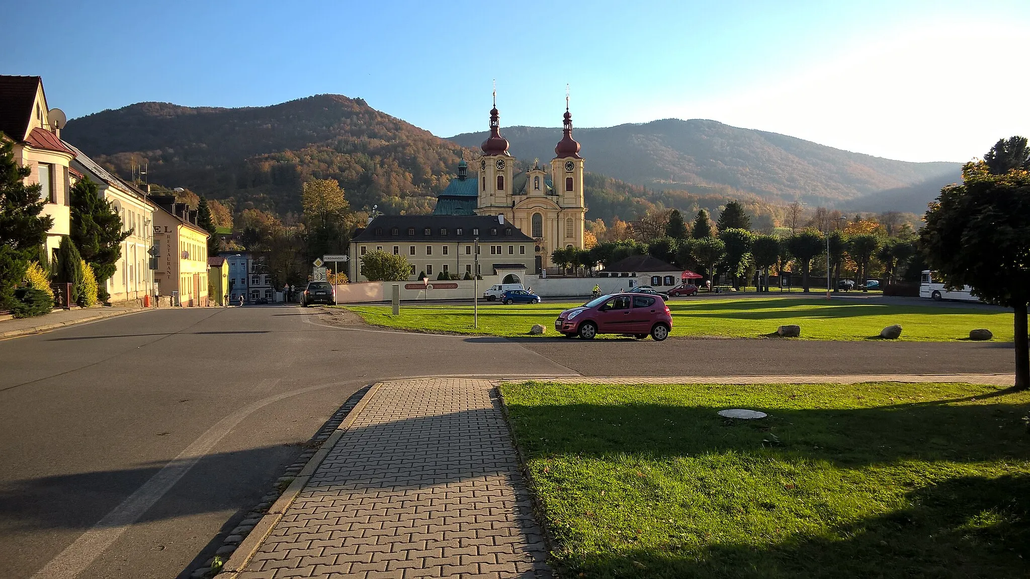 Photo showing: Hejnice - prostranství mezi ulicemi Jizerská a Klášterní