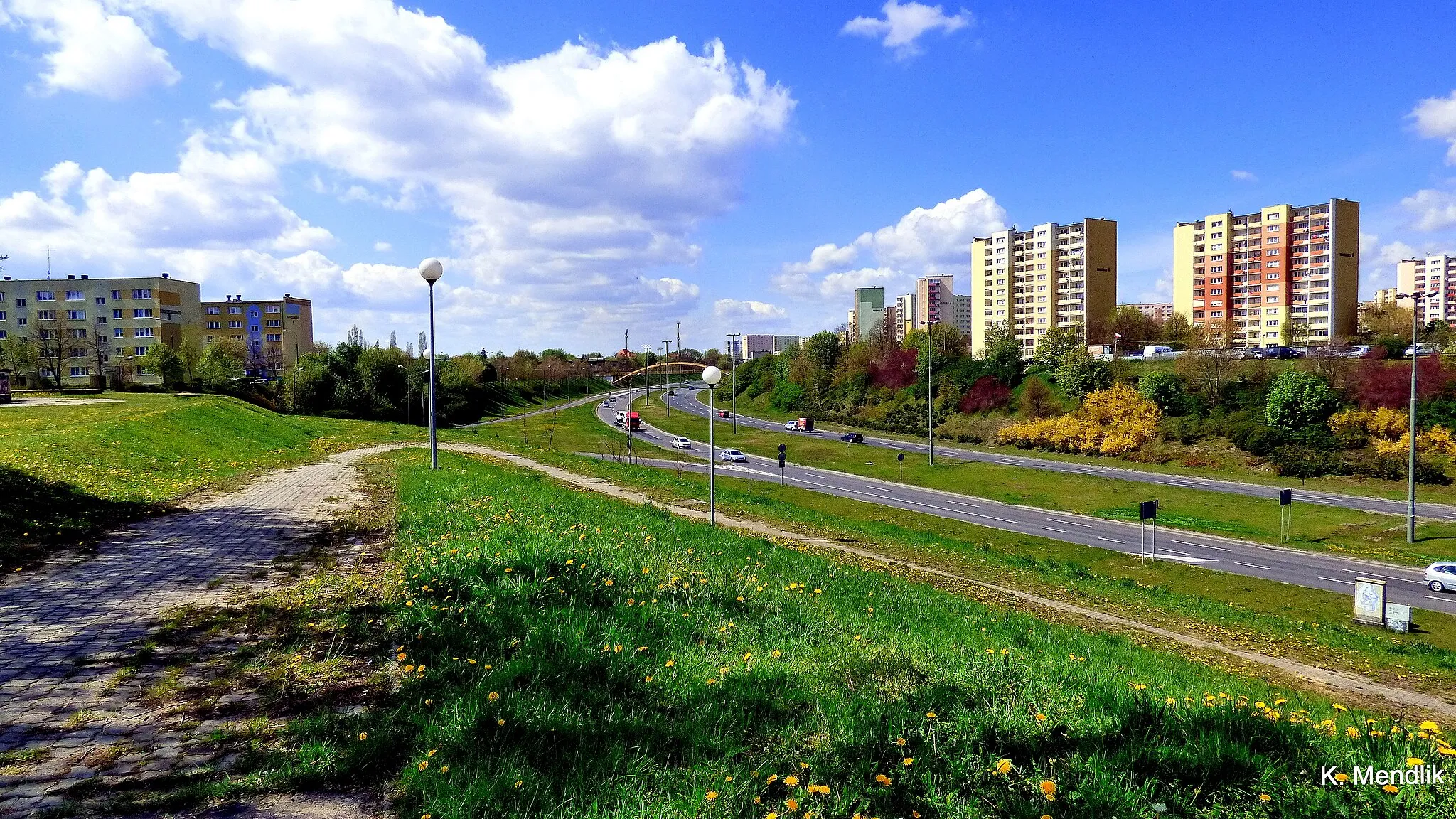 Photo showing: Wyżyny Bydgoszcz, Polska. Widok - Aleja Jana Pawła II