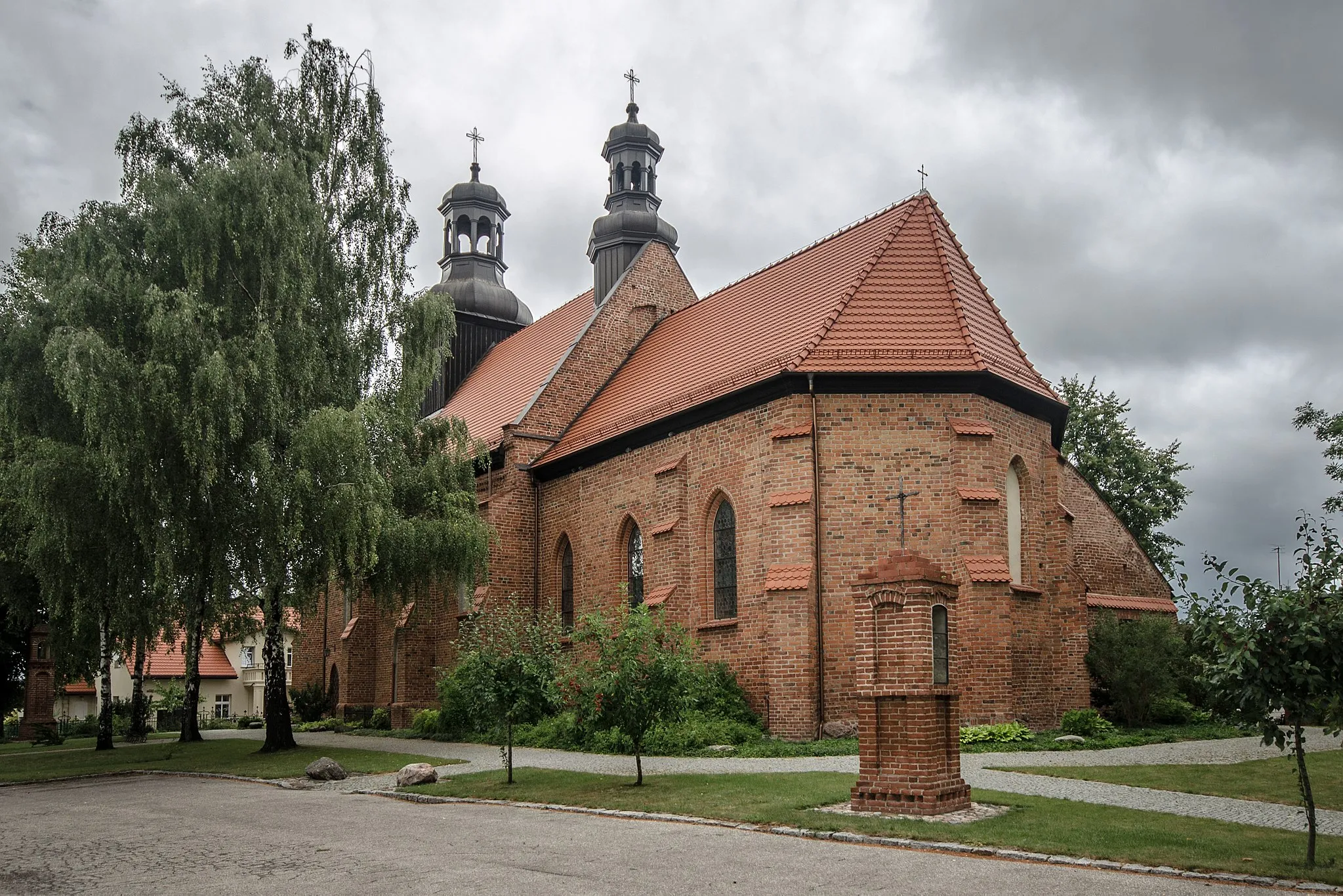 Photo showing: Gniewkowo, kościół par. p.w. śś. Mikołaja i Konstancji, XIV, 1871