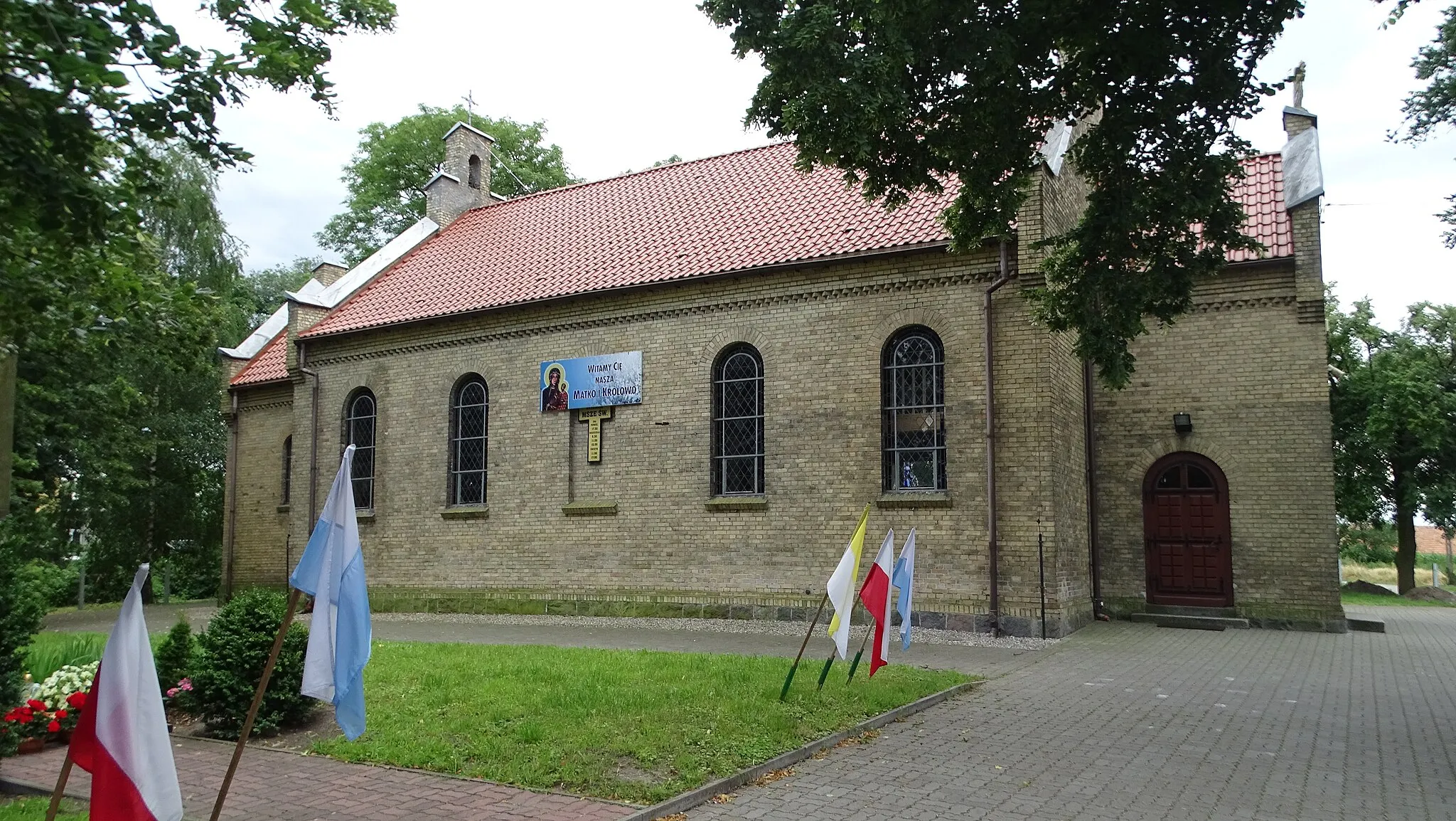 Photo showing: The parish church of Our Lady of the Scapular in Ostrów near Gniewków