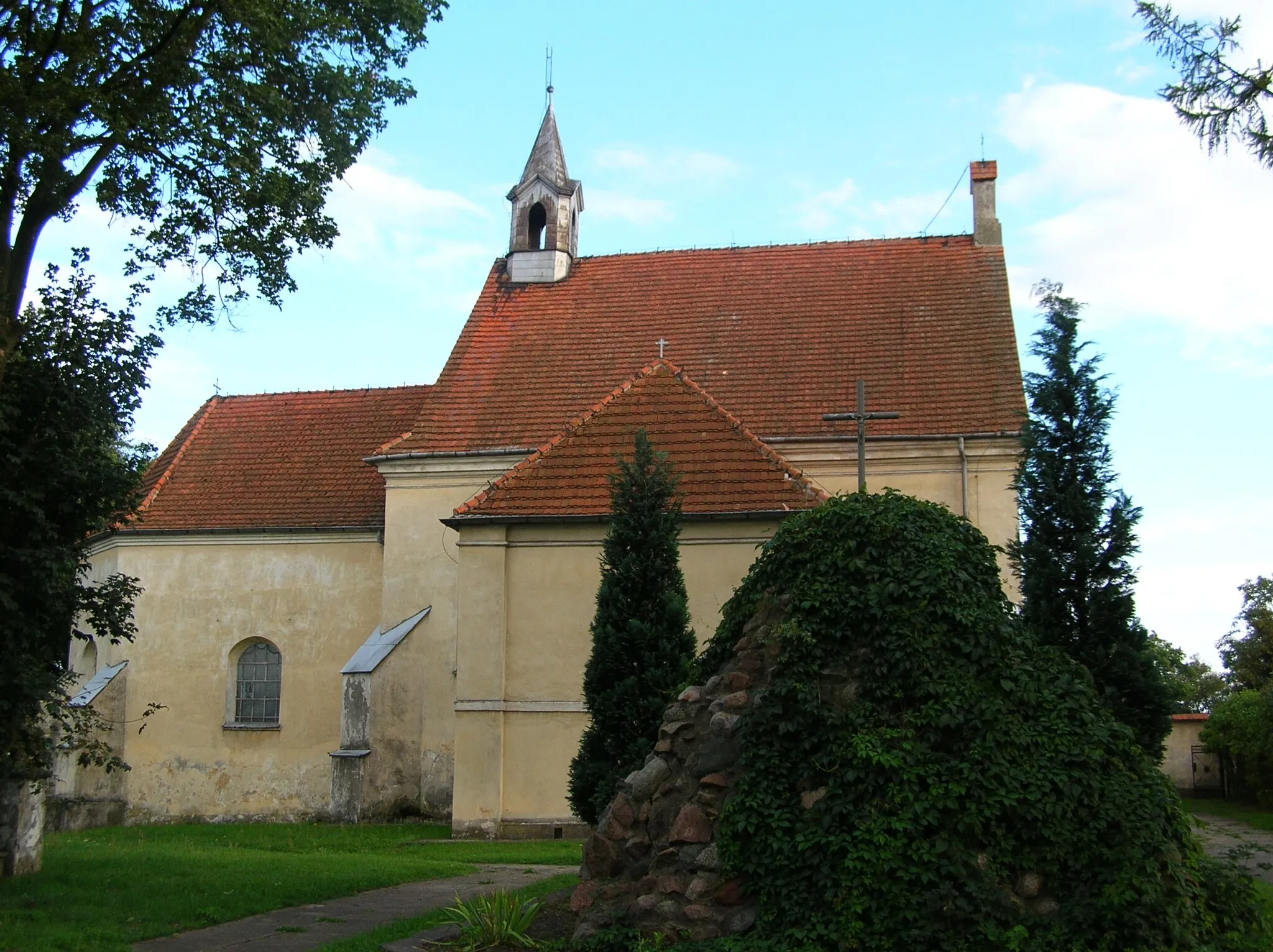 Photo showing: Invention of the Holy Cross church and Monastery at Nieszawa, Poland