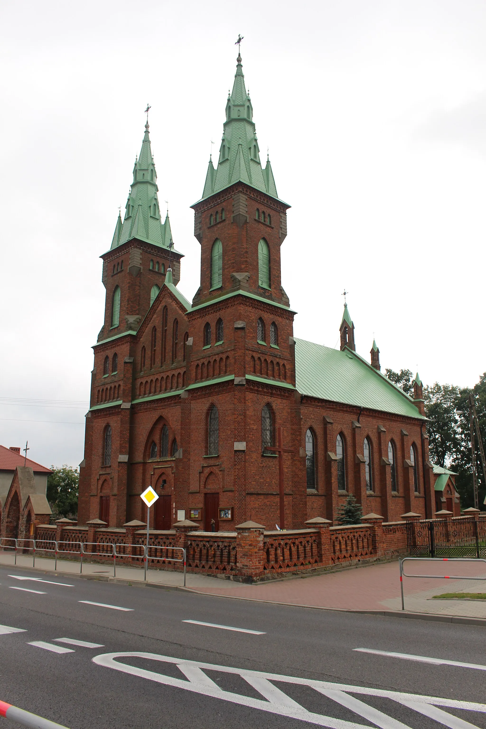 Photo showing: Kościół parafialny p.w. Serca Jezusowego (1903-06) w Gójsku