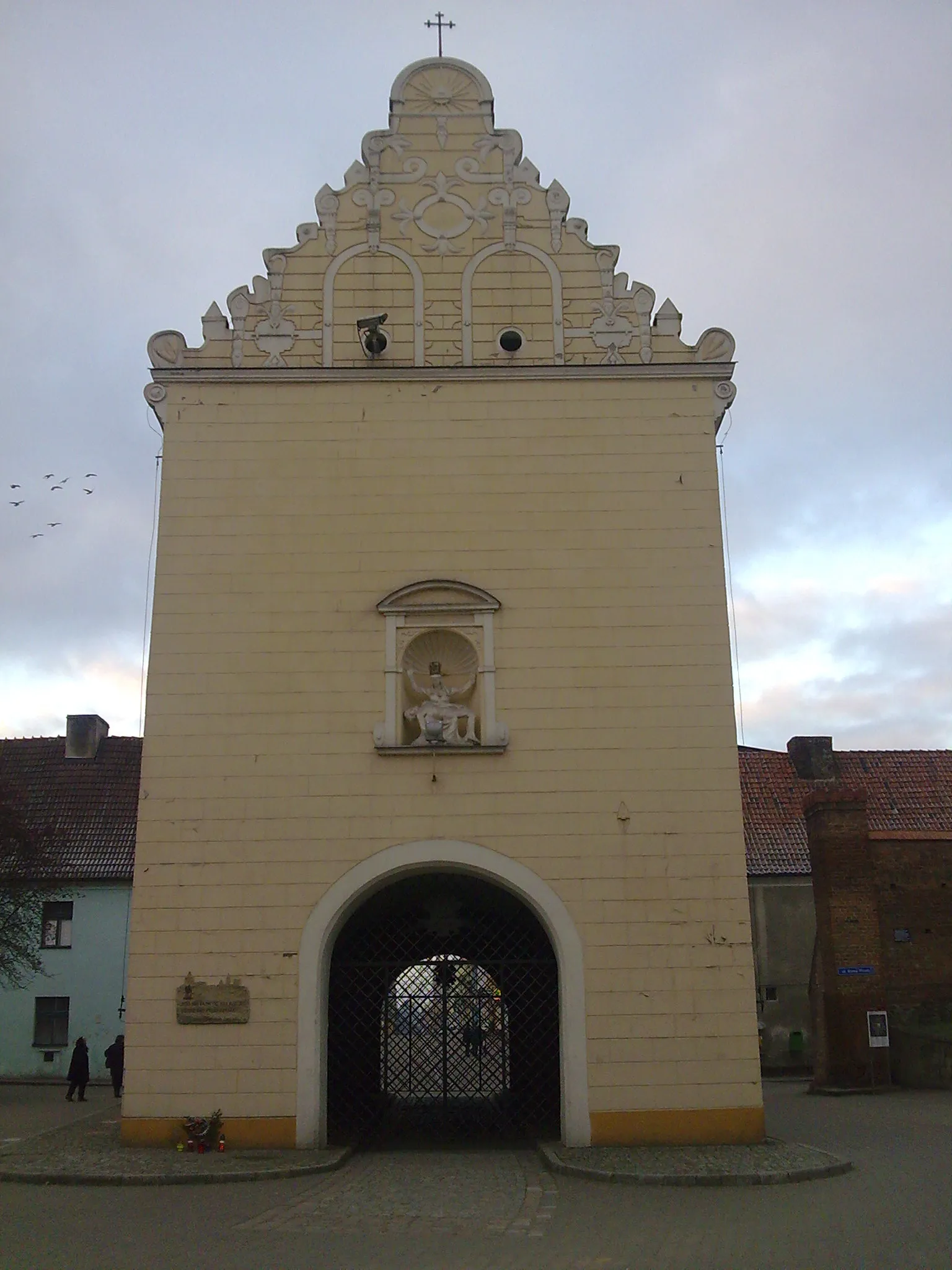 Photo showing: prawdopodobnie Brama Grudziądzka, także kościół