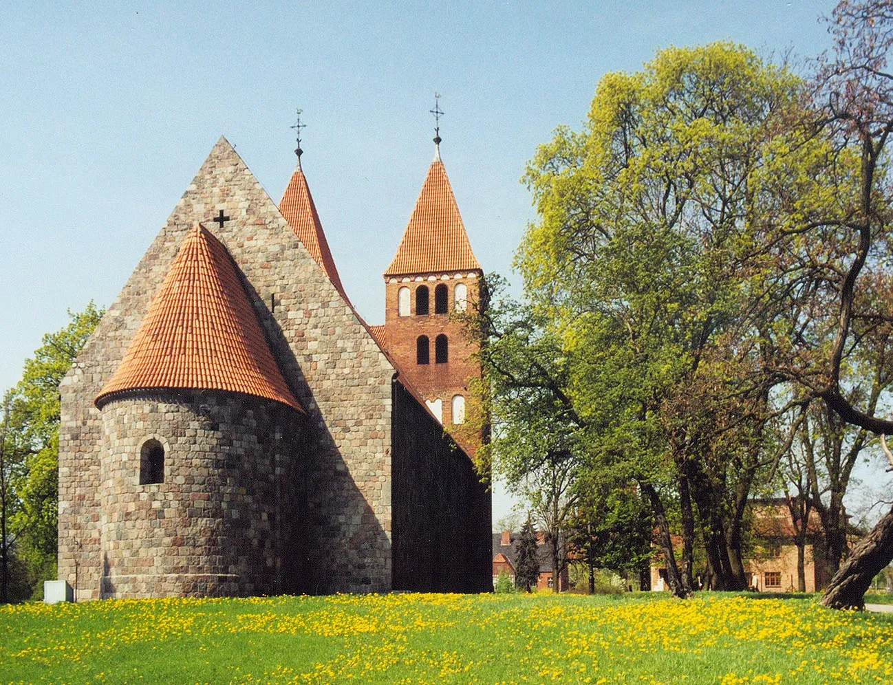 Photo showing: Inowrocław, St. Mary church, view from east.