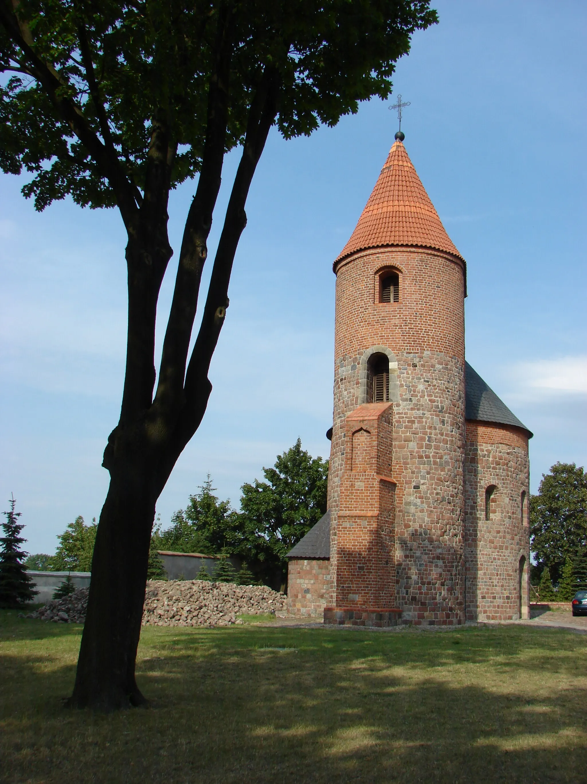 Photo showing: Strzelno, Kuyavian-Pomeranian Voivodeship, Poland. Church of Saint Procopius. XII century.