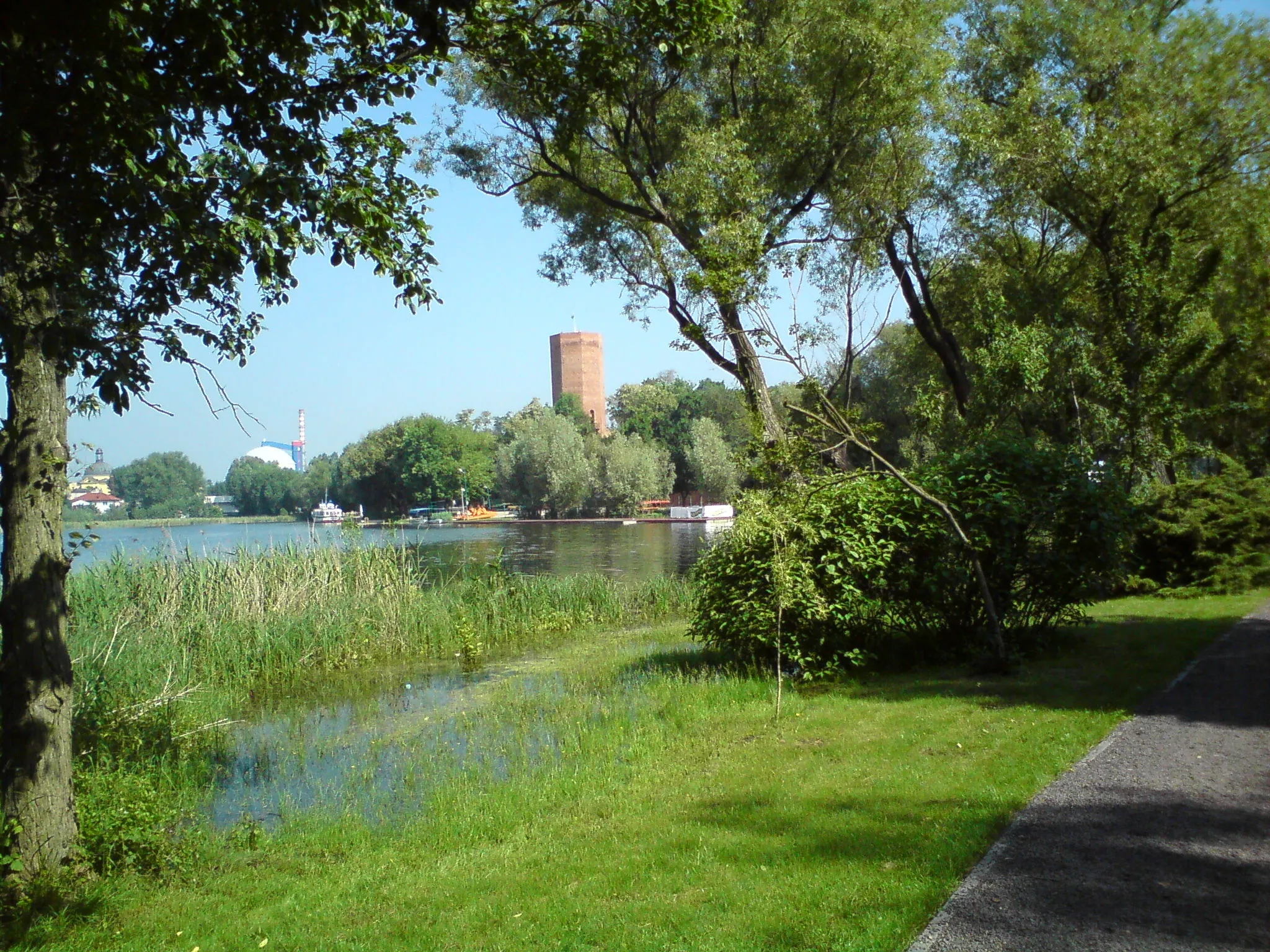 Photo showing: Mause Tower - view from Rzępowski Peninsula
