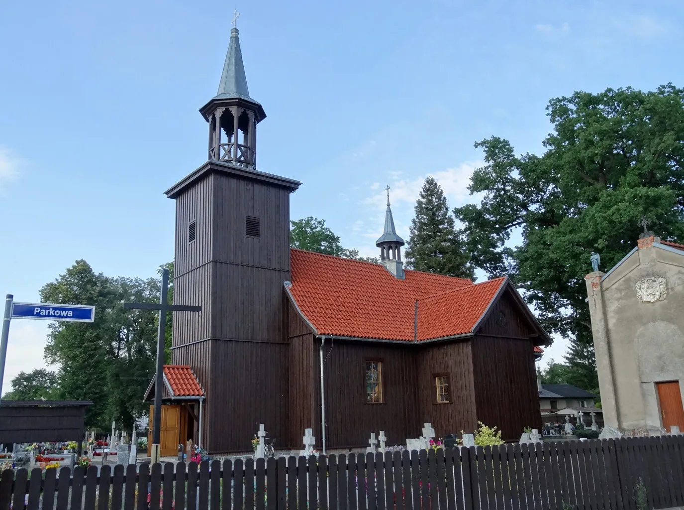 Photo showing: Kościół rzymskokatolicki parafialny pod wezwaniem Podwyższenia Krzyża Świętego w Żołędowie, gmina Osielsko, powiat bydgoski