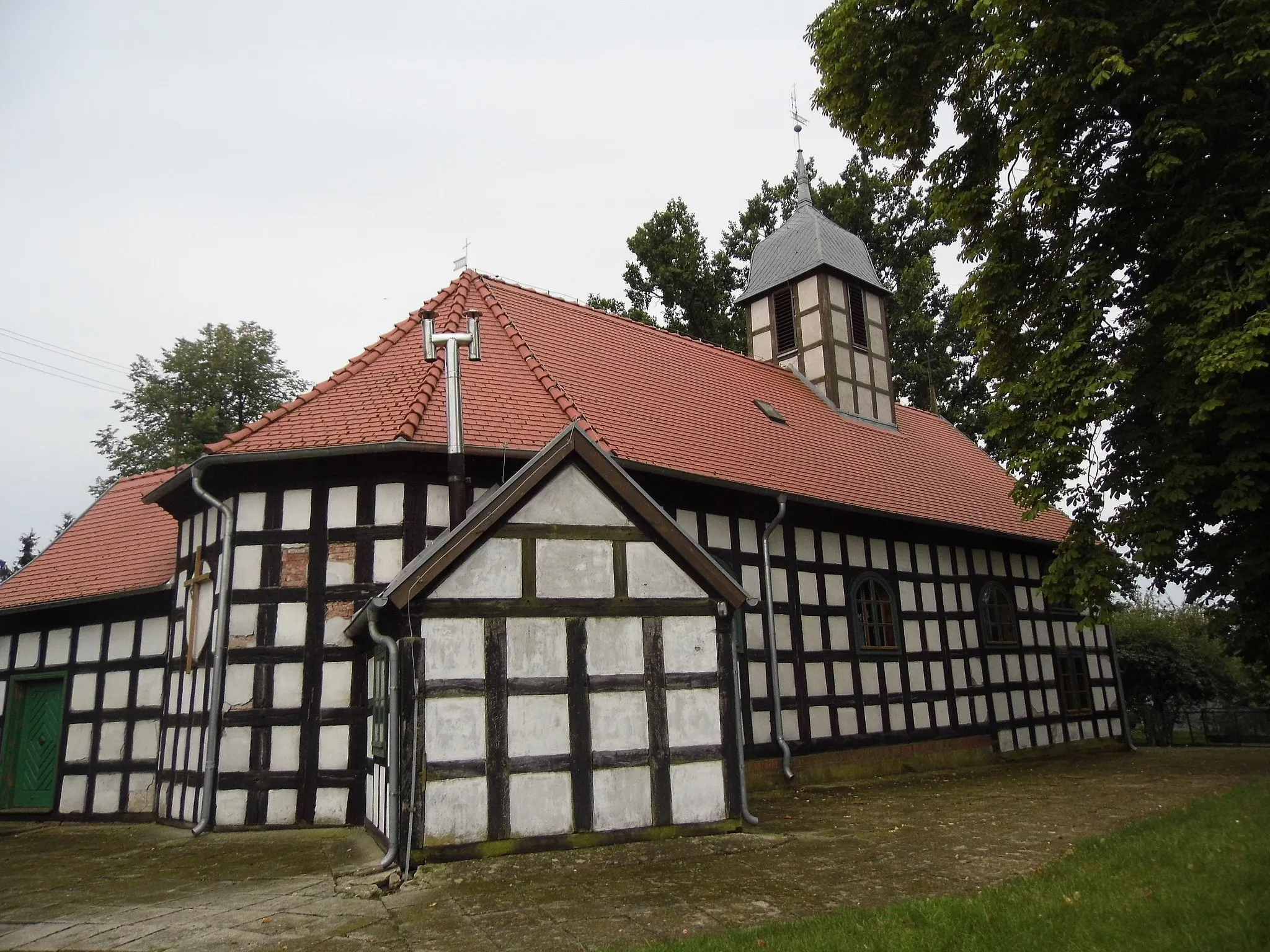 Photo showing: widok zewnętrzny szachulcowego kościoła św. Jakuba we wsi Wielowicz, woj. kujawsko-pomorskie, diec. bydgoska