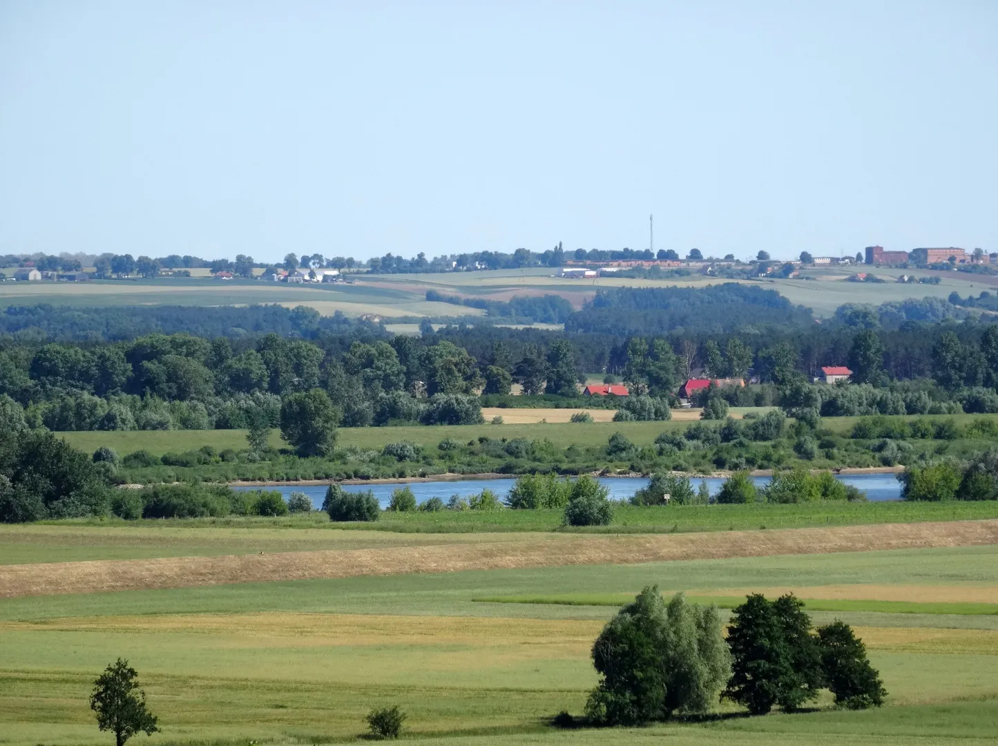 Photo showing: Widok z grodziska Talerzyk koło Topolna na Dolinę Dolnej Wisły