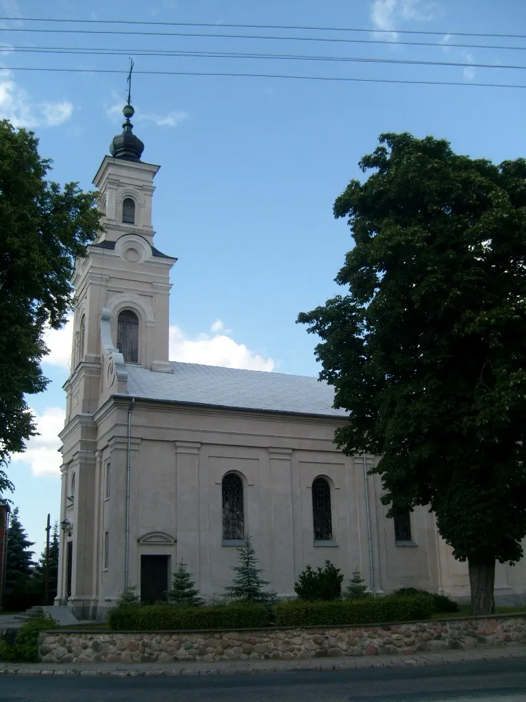 Photo showing: The church in Świedziebnia, Poland
