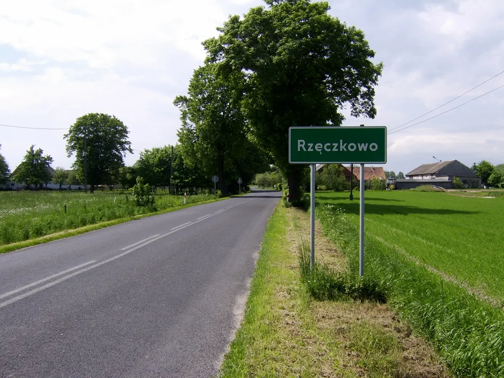 Photo showing: Wieś Rzęczkowo