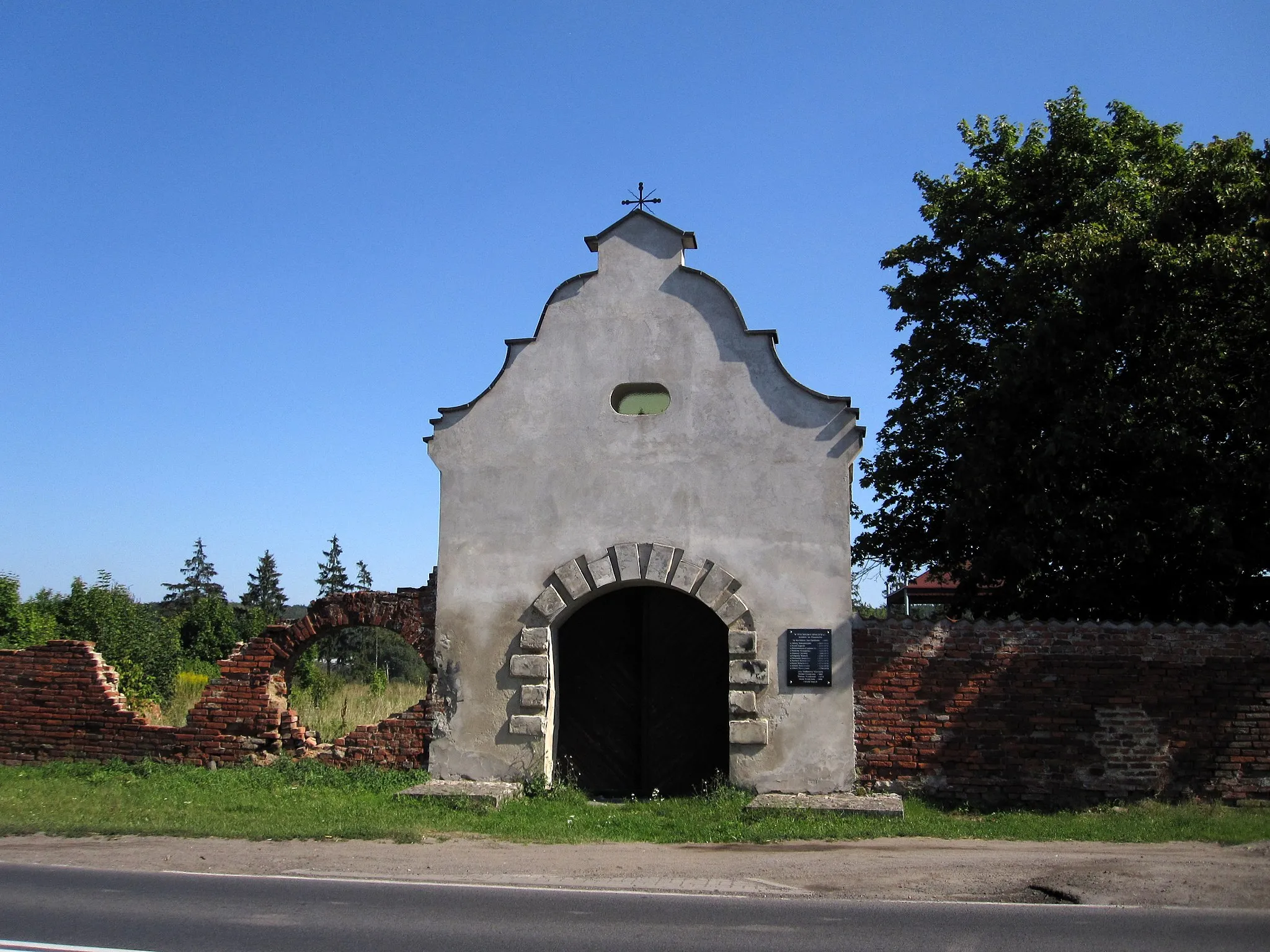 Photo showing: Ruins of a monastery in Nowe Miasto Lubawskie (Łąki Miejskie)