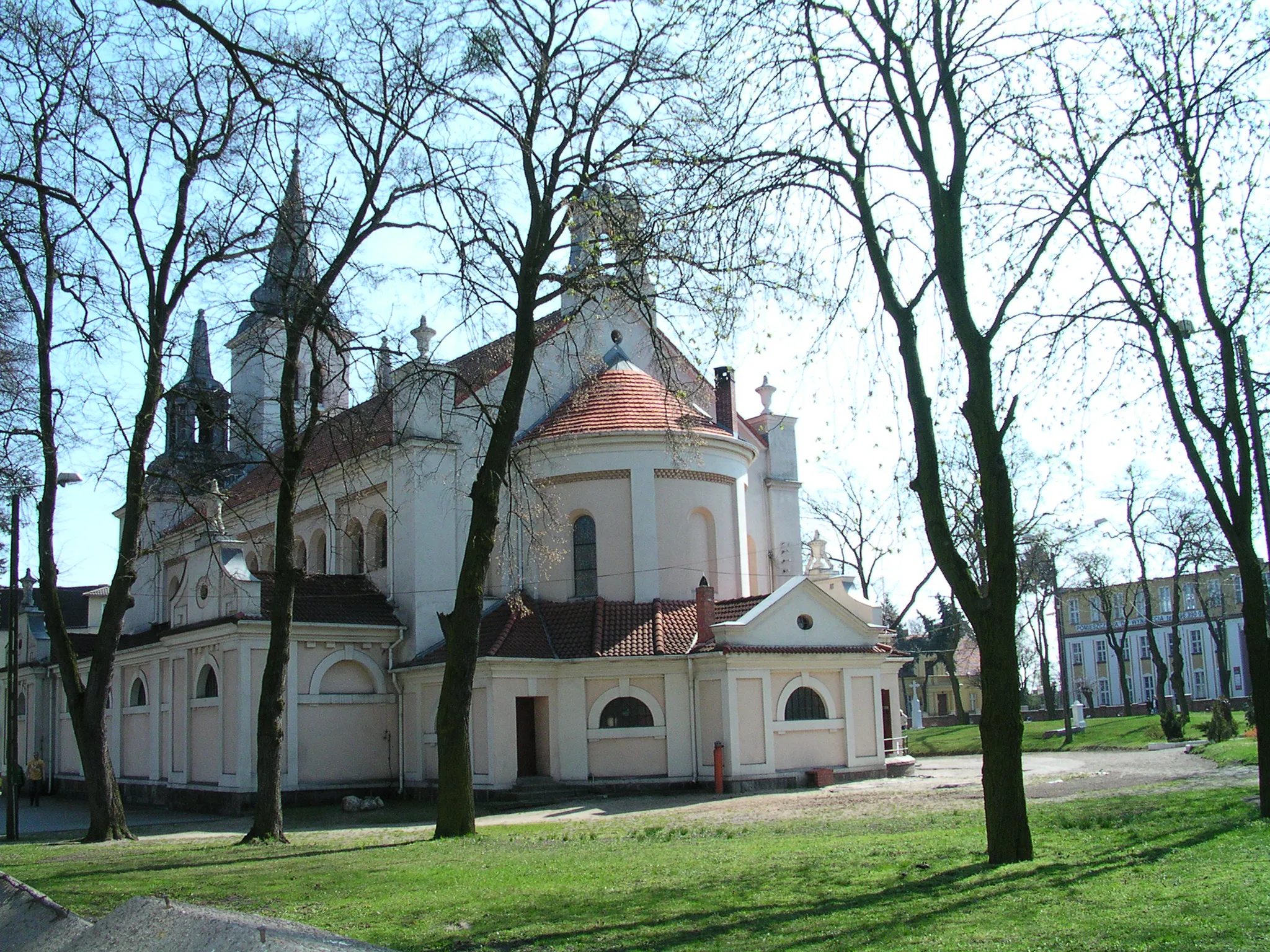 Photo showing: Kościół św. Wawrzyńca