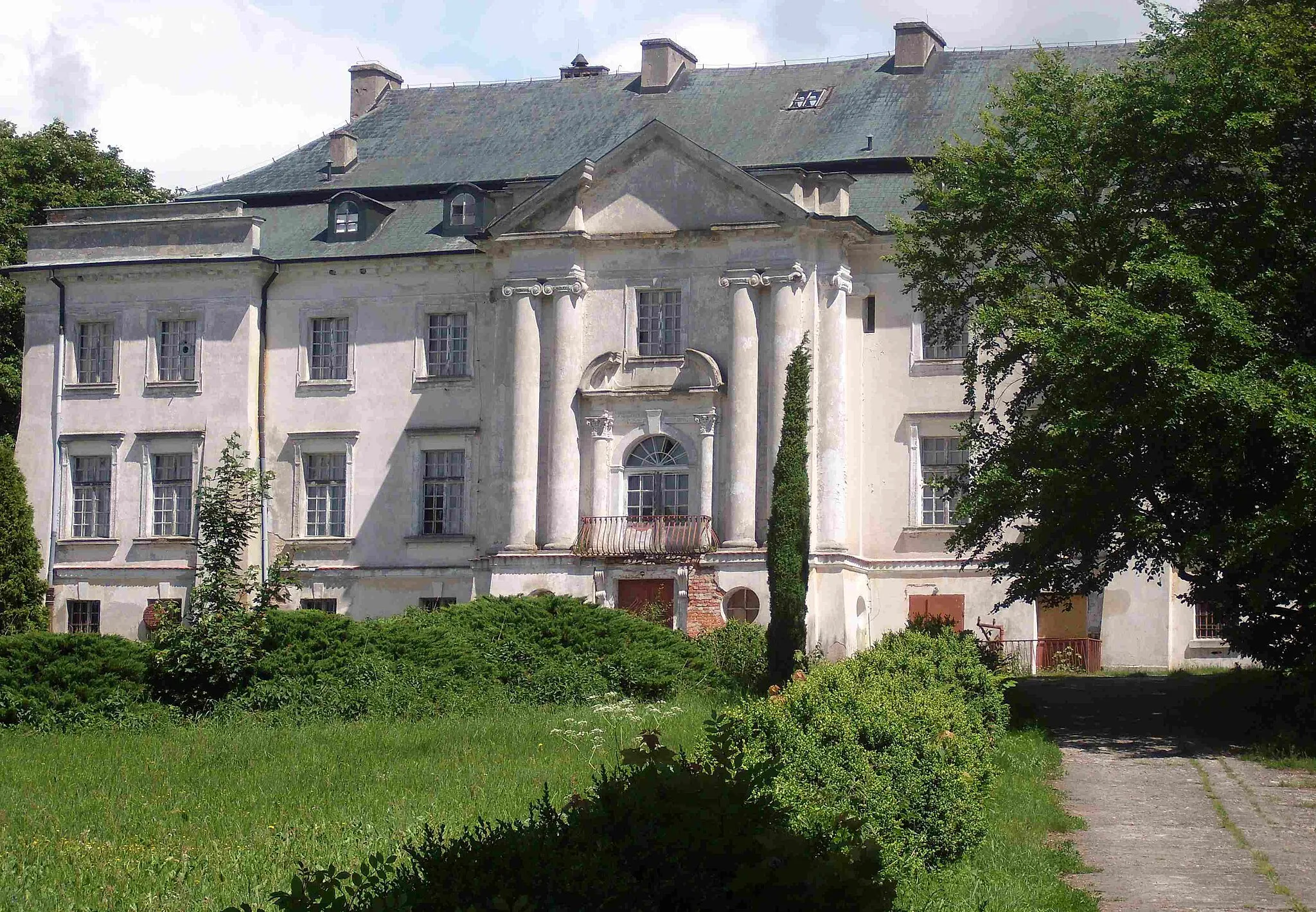 Photo showing: Komierowo - zespół pałacowy, XIX/XX: pałac, 1924-1929  (zabytek nr A/214/1-4)